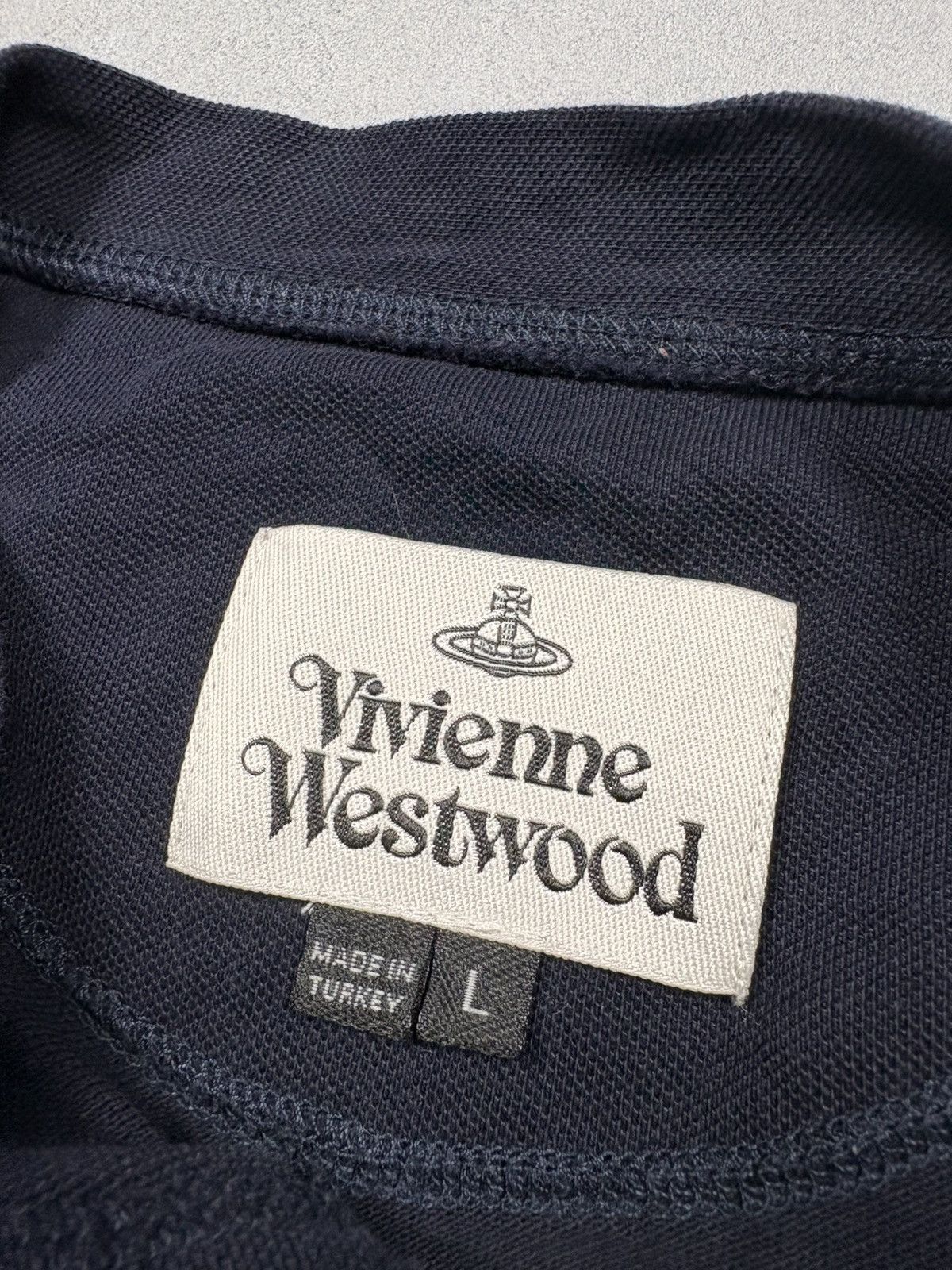 Vivienne Westwood Vivienne Westwood Orb Logo Button Up T-Shirt Navy Blue L Size US L / EU 52-54 / 3 - 10 Thumbnail