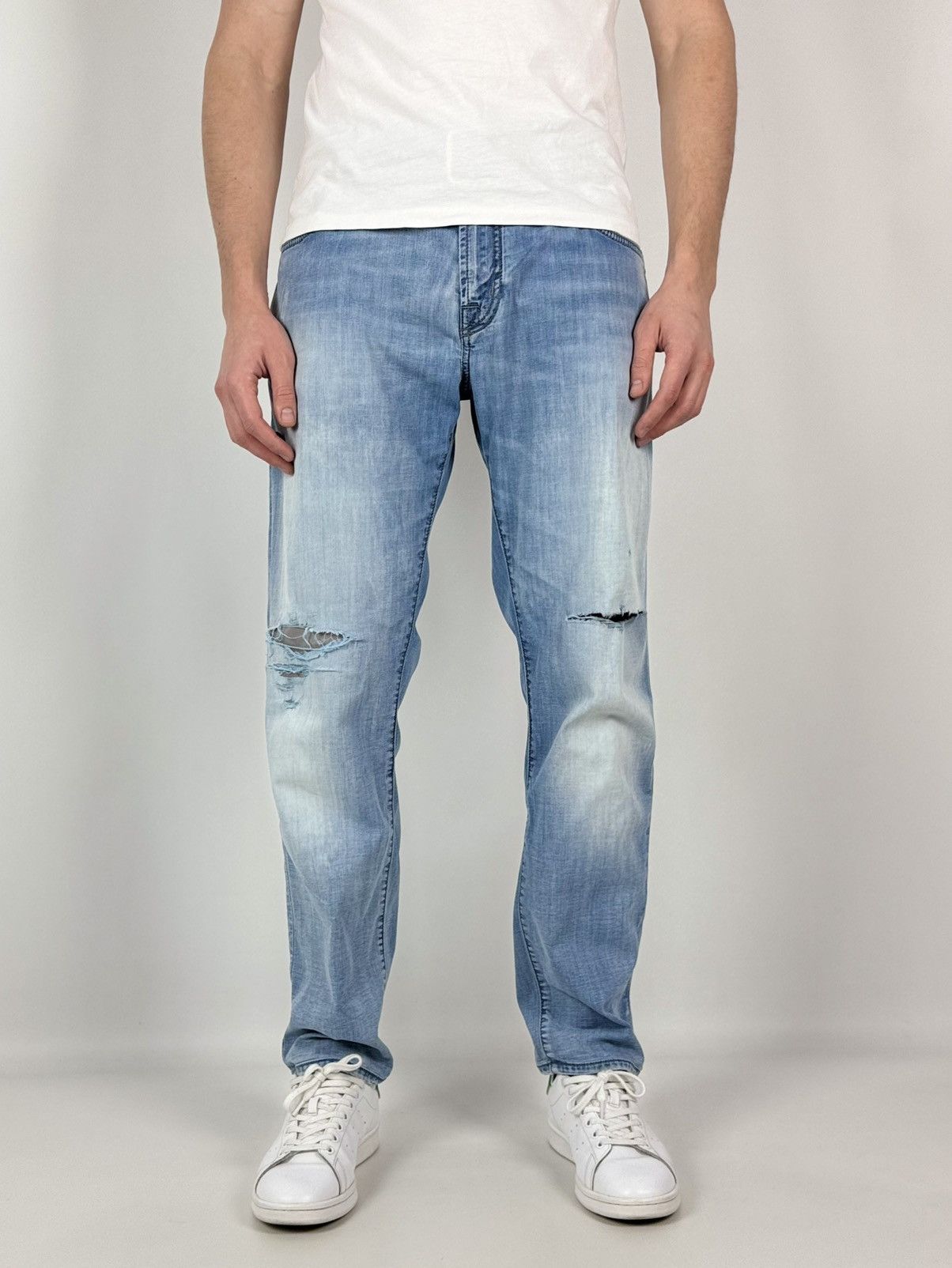 Jacob Cohen Distressed Jacob Cohen Lightweight Washed Denim Jeans Pants Size US 35 - 1 Thumbnail
