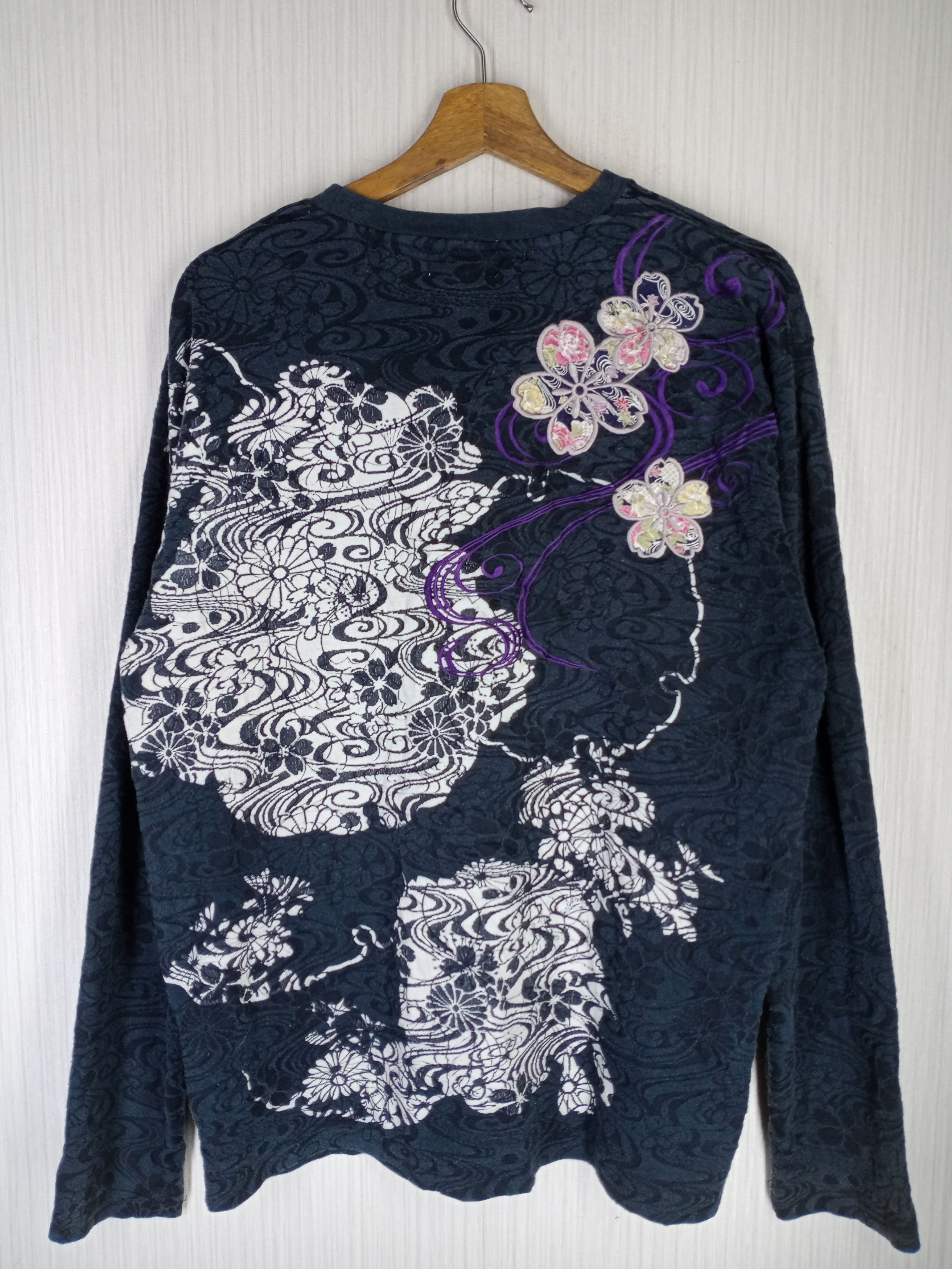 Karakuri Tamashii Rare Vintage Karakuri Tamashi Fullprint Long Sleeve Tshirt Size US XL / EU 56 / 4 - 1 Thumbnail