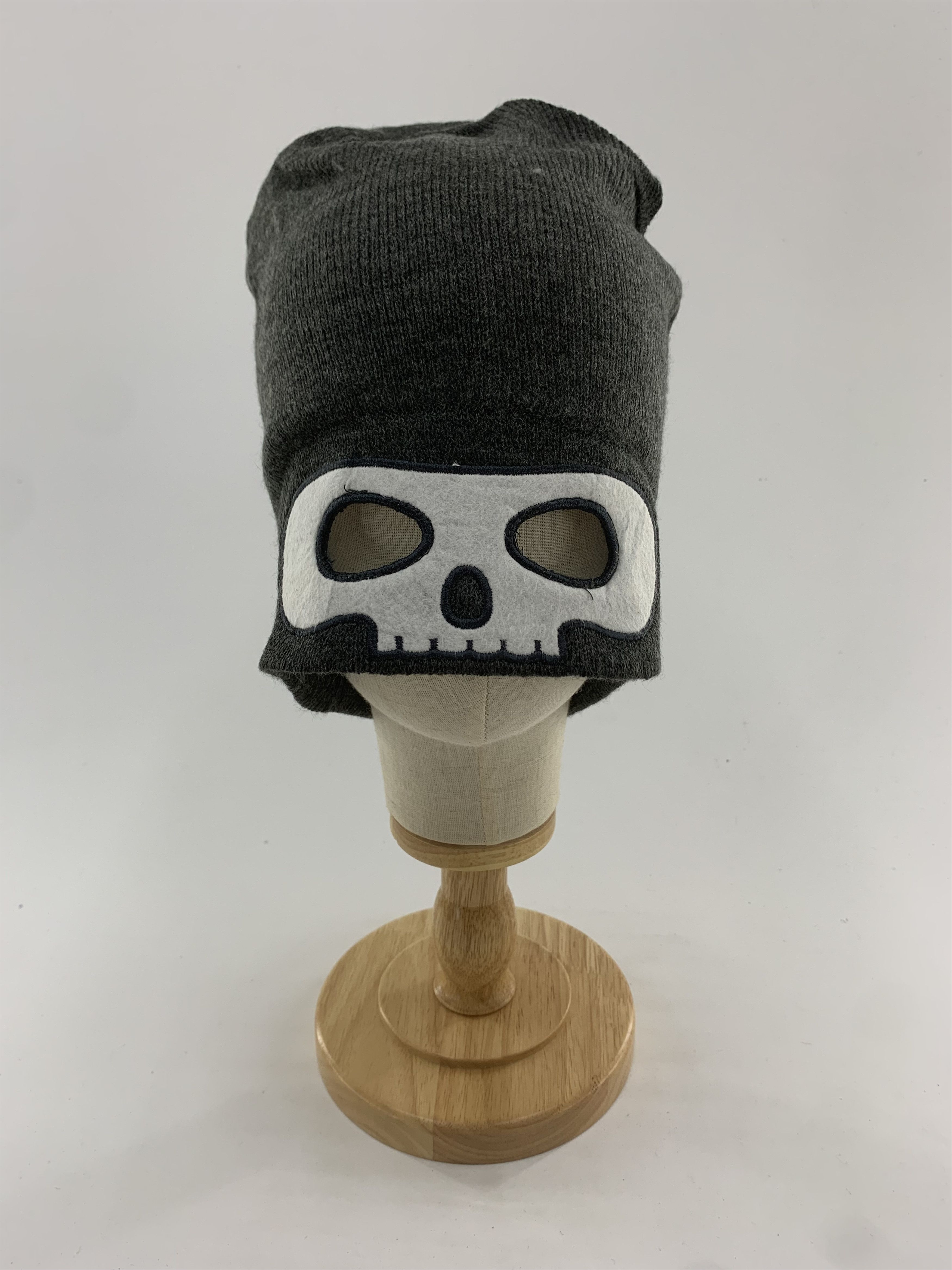 H&M H&M Beanie Hat Snowcap Size ONE SIZE - 1 Thumbnail
