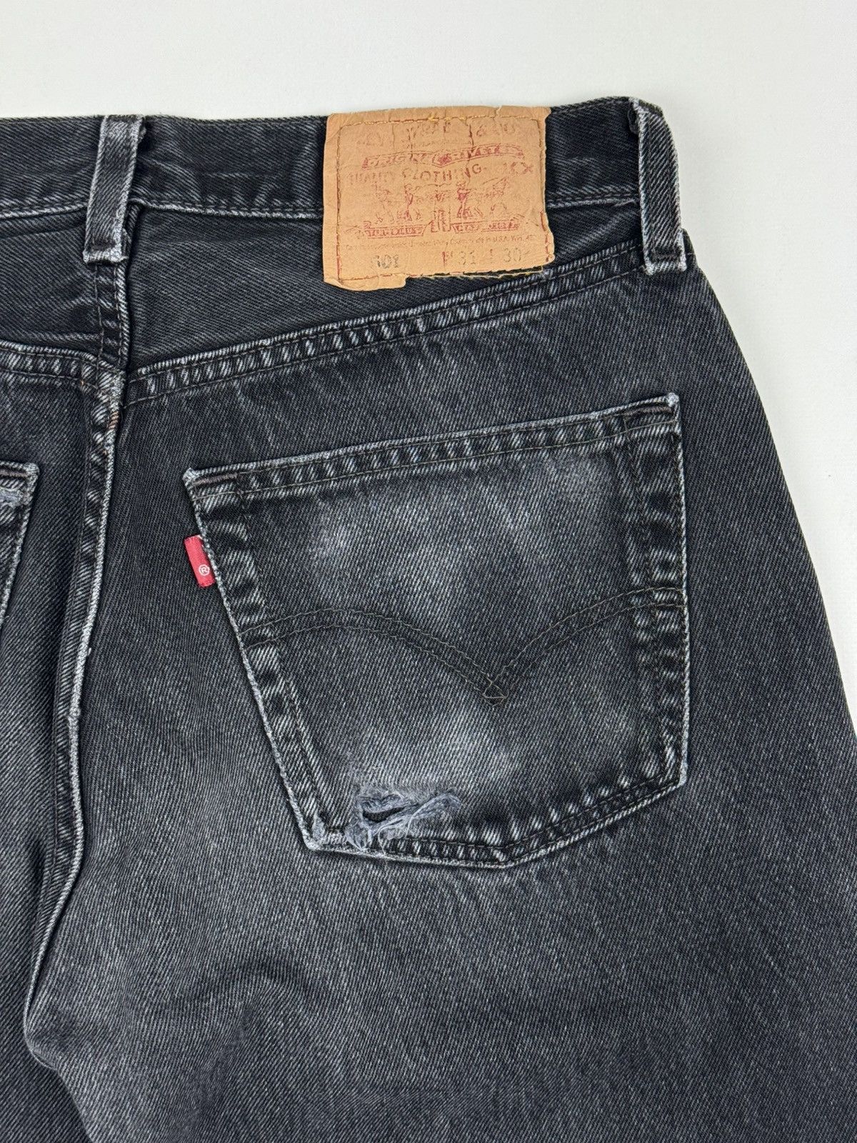 Levi's 1990’s Vintage Distressed Levi’s 501 Washed Gray Jeans Pants Size US 31 - 15 Thumbnail