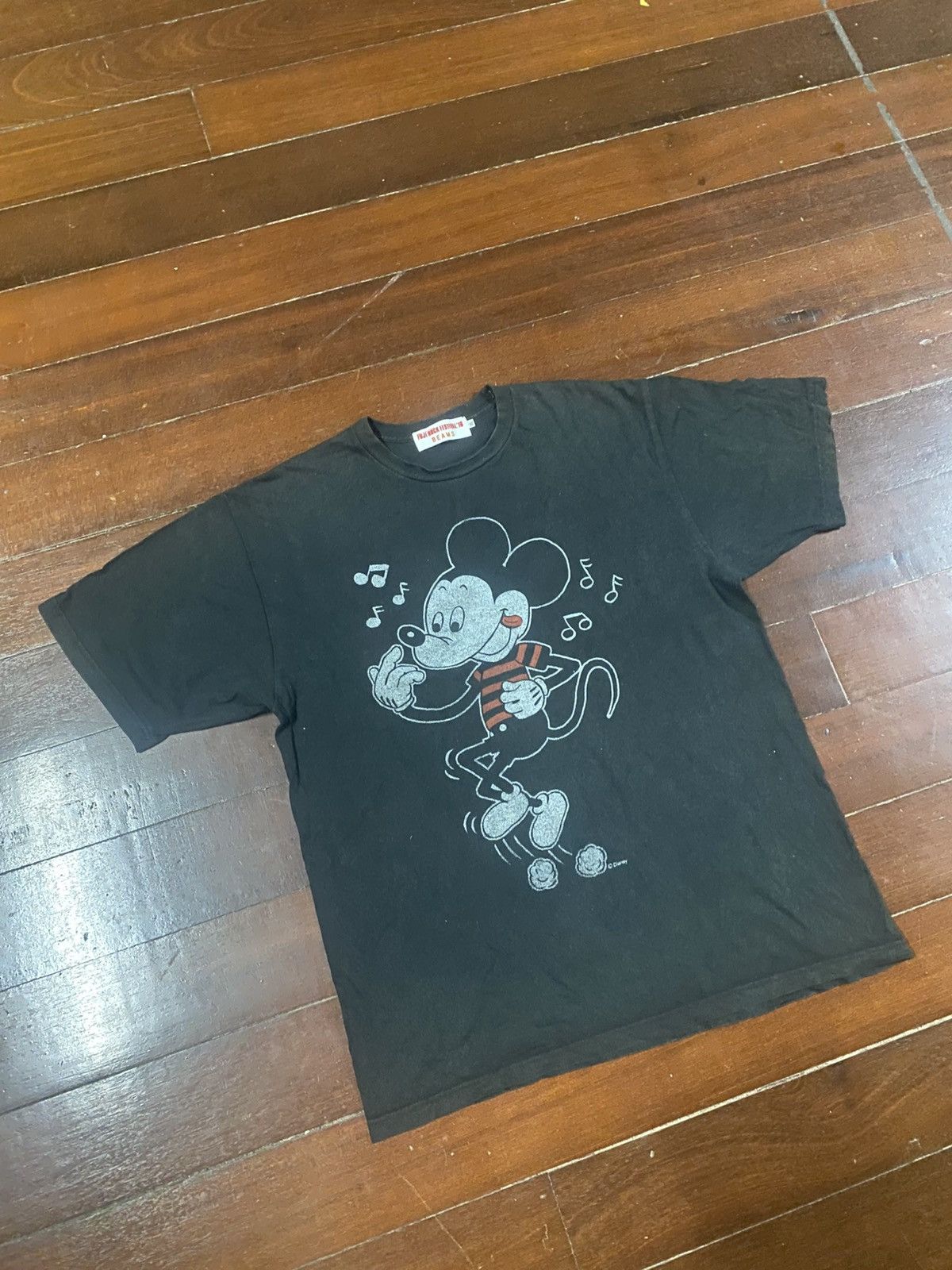 Beams Plus BEAMS DISNEY Mickey Mouse Fuji Rock Festival curt corbain Size US XL / EU 56 / 4 - 2 Thumbnail