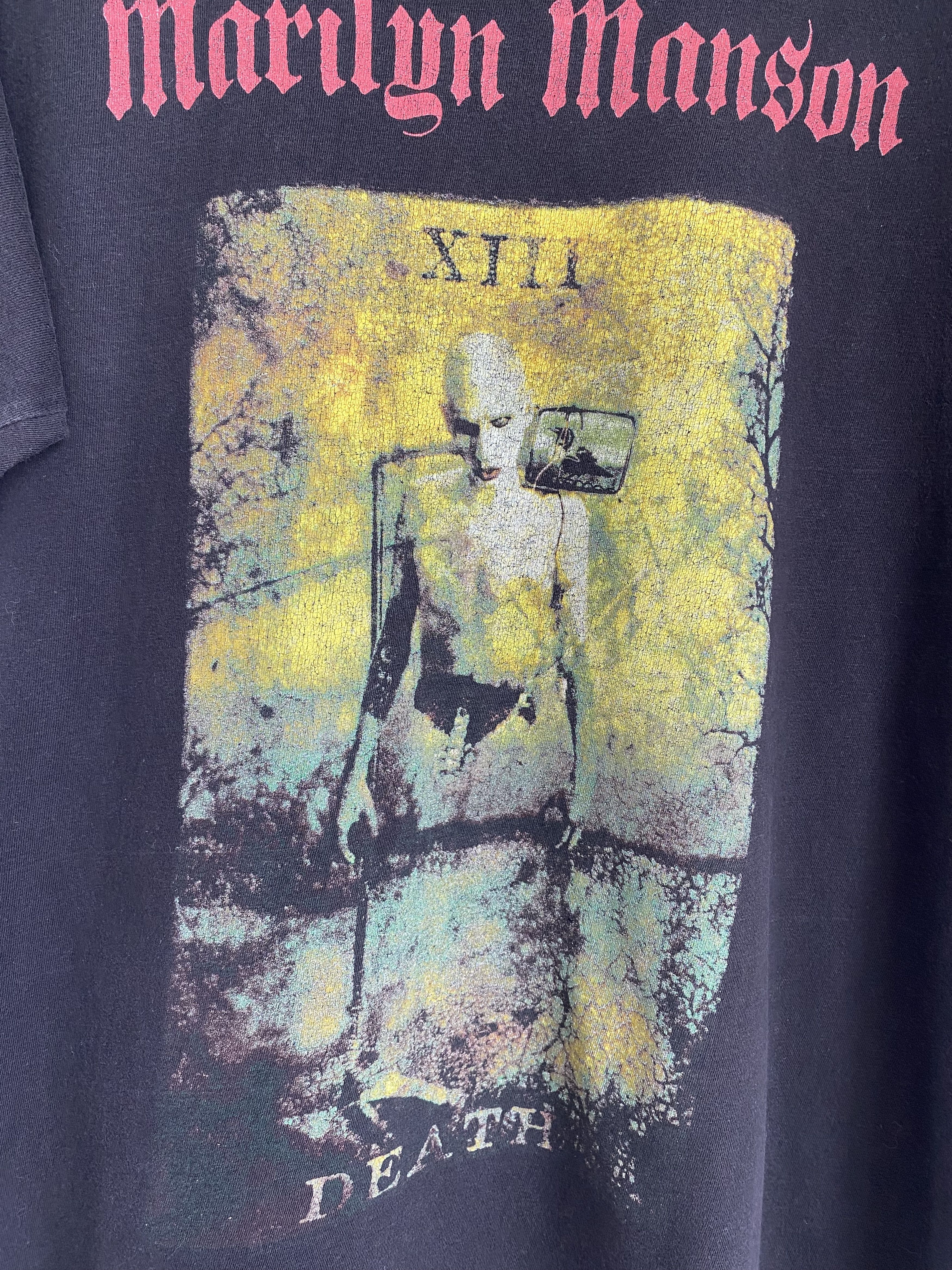 Band Tees Vintage 2000 Marilyn Manson Holy Wood Hierophant Tarot Size US M / EU 48-50 / 2 - 3 Thumbnail
