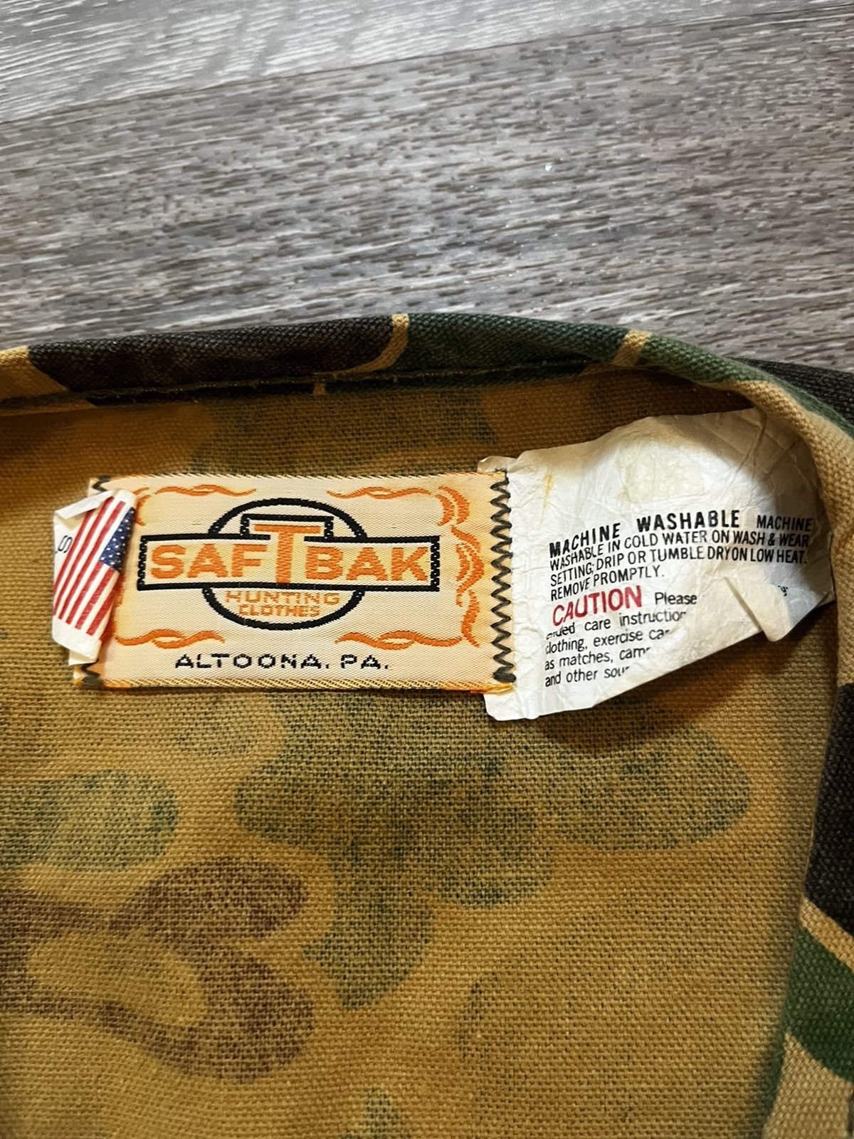 Other Up-Cycled Hunting Camo Vest Size US M / EU 48-50 / 2 - 7 Thumbnail