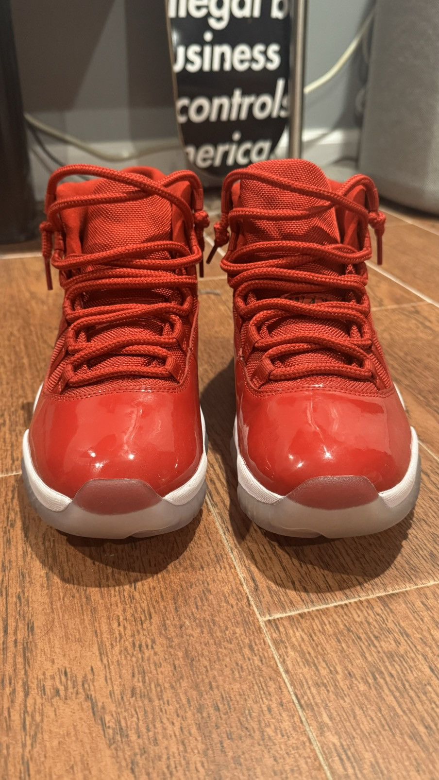 Jordan Brand × Nike Jordan 11 Win like 96 Size US 9 / EU 42 - 3 Thumbnail