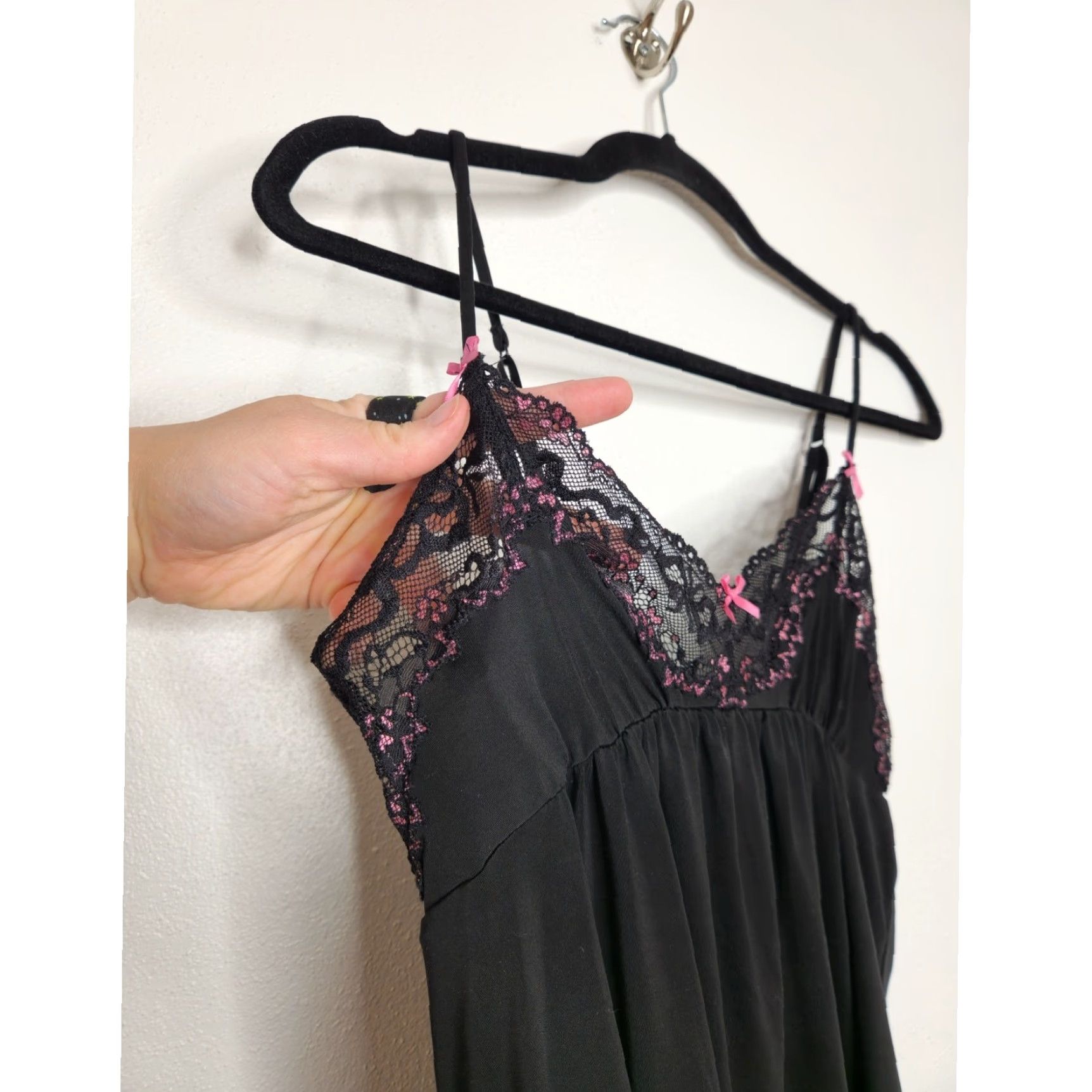 Betsey Johnson VINTAGE Betsey Johnson Slip Dress Shirt Womens S Black Lace Bows 90s Y2K Emob Betsey Johnson Dress Slip Short 30 15 Lace Bow Fine Womens Size S / US 4 / IT 40 - 3 Thumbnail