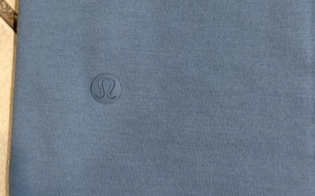 Lululemon LULULEMON THE FUNDAMENTAL POCKET T- SHIRT BLUE COLOR SIZE XL Size US XL / EU 56 / 4 - 5 Thumbnail