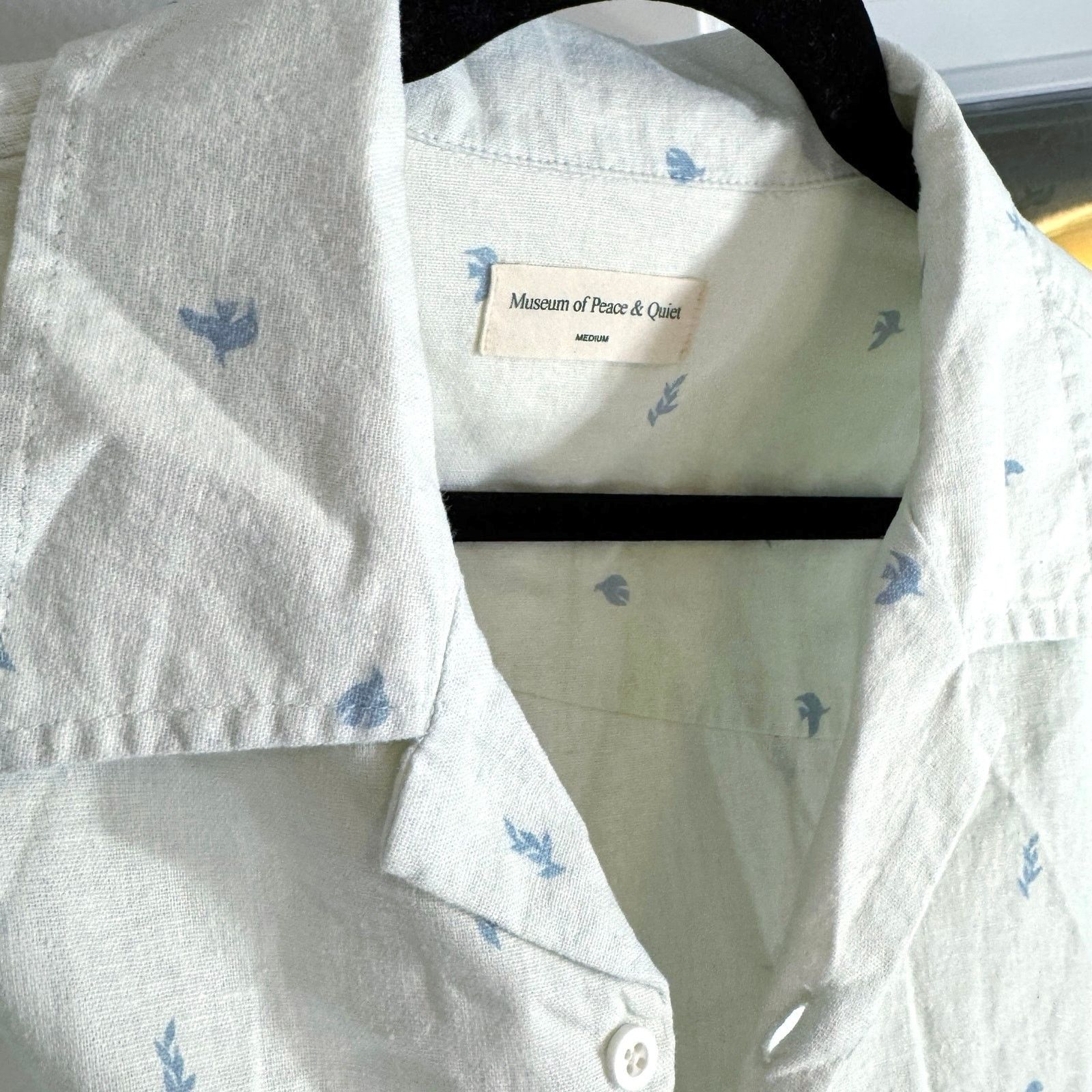 Museum of Peace & Quiet •NWT• Museum of Peace & Quiet Doves Linen Button Up • Medium Size US M / EU 48-50 / 2 - 5 Thumbnail