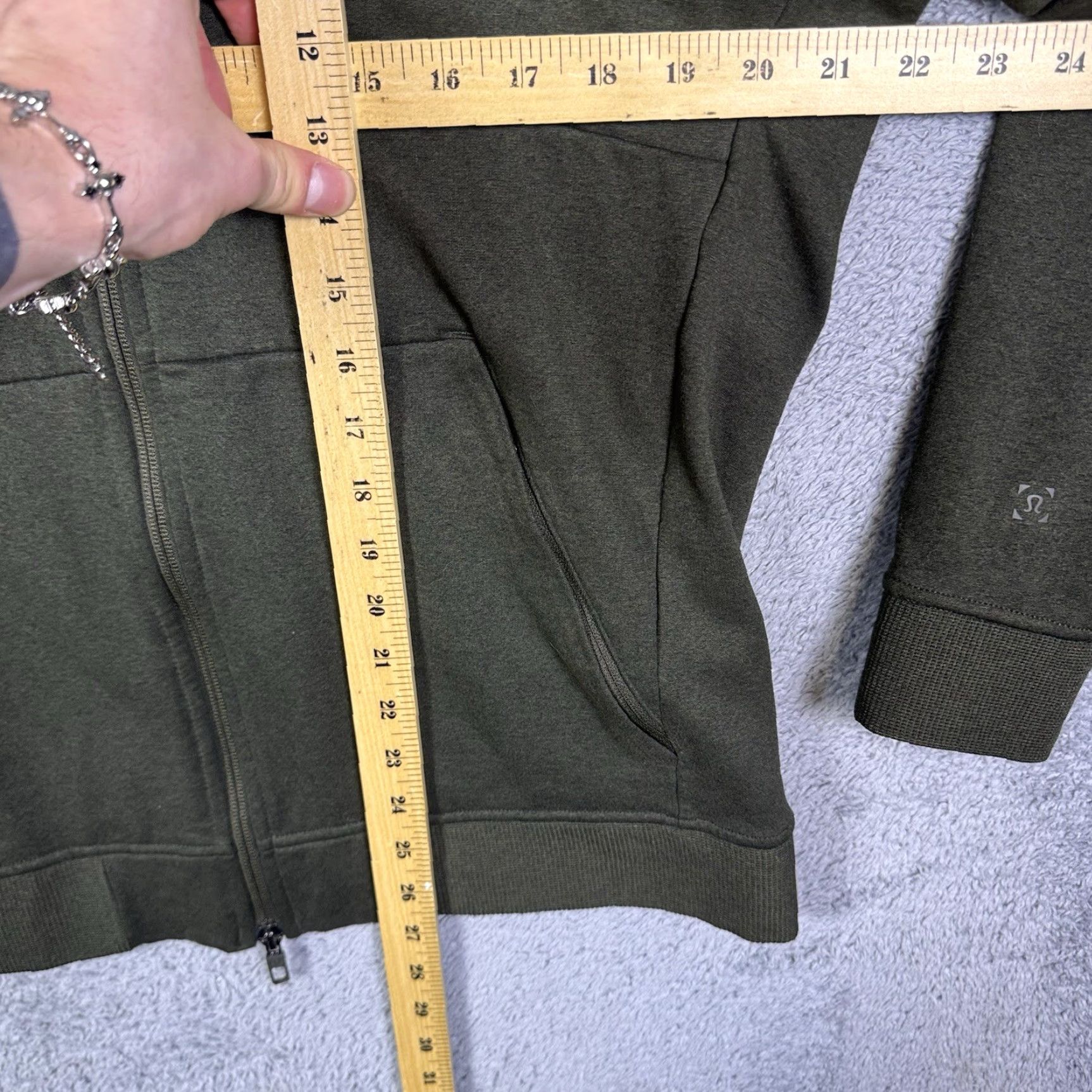 Lululemon Lululemon City Sweat Jacket Mens L Full Zip Olive Green Athletic tech Size US L / EU 52-54 / 3 - 6 Thumbnail