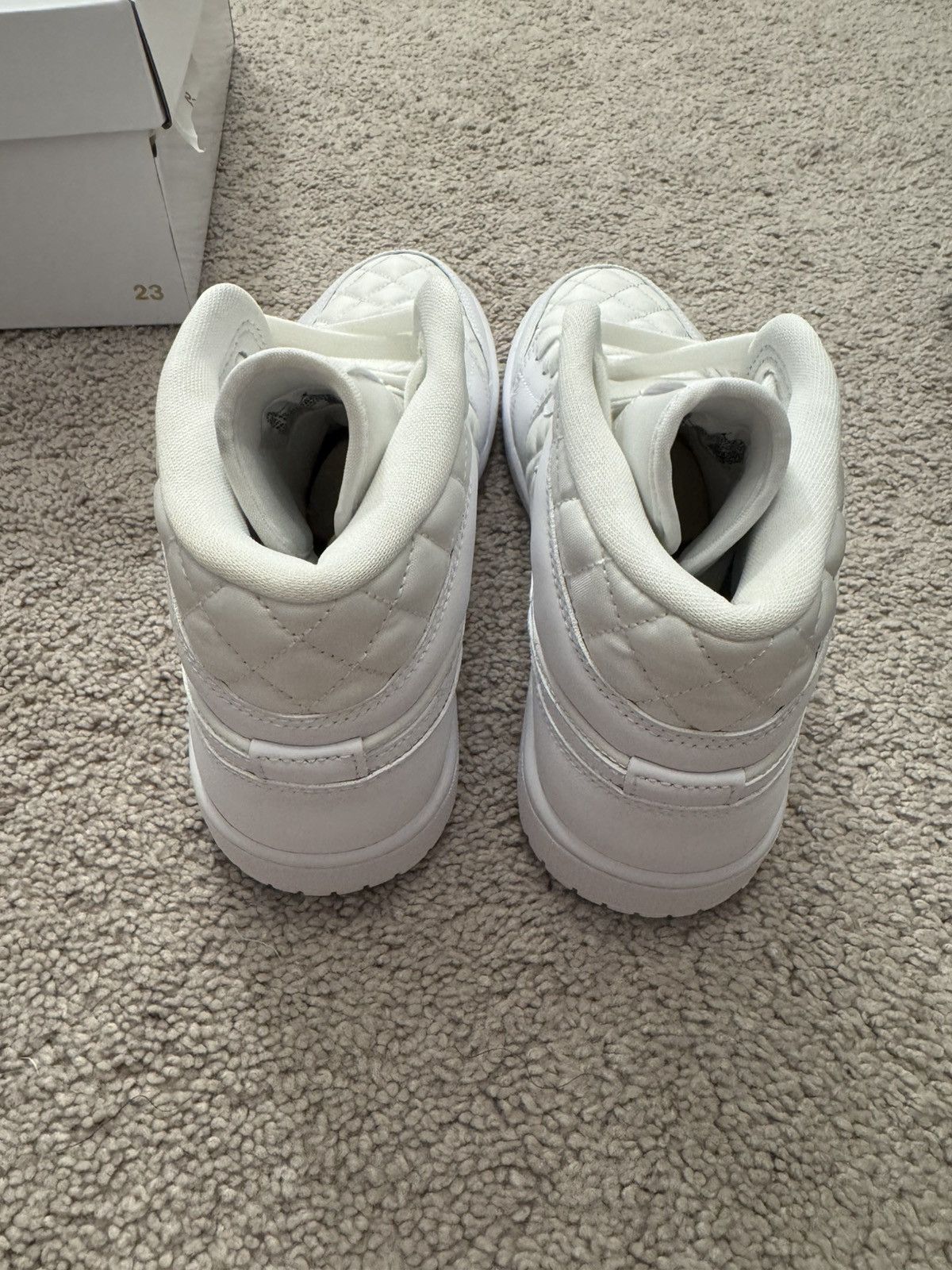 Jordan Brand Jordan 1 Mid Quilted White (women’s) Size US 8.5 / IT 38.5 - 4 Thumbnail