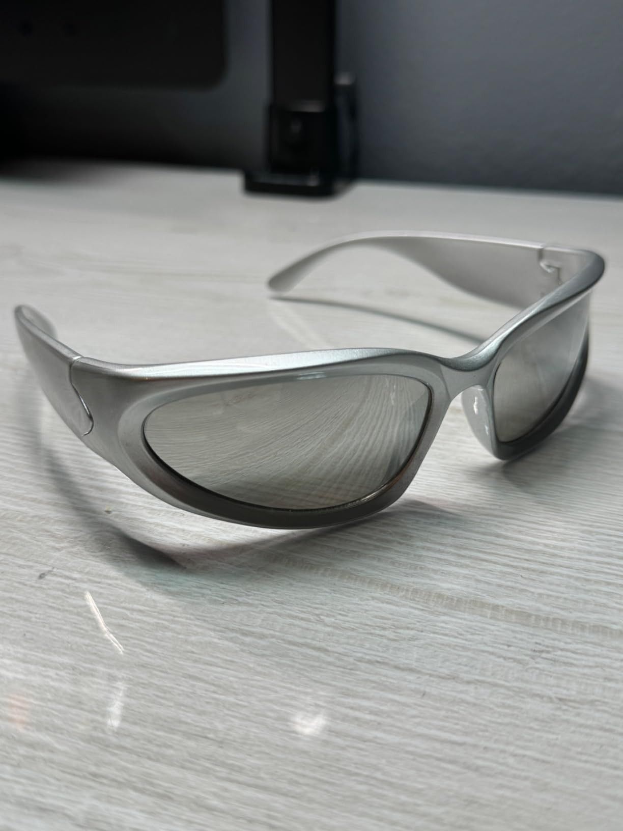 Other Vintage Y2K Sunglasses Size ONE SIZE - 1 Thumbnail