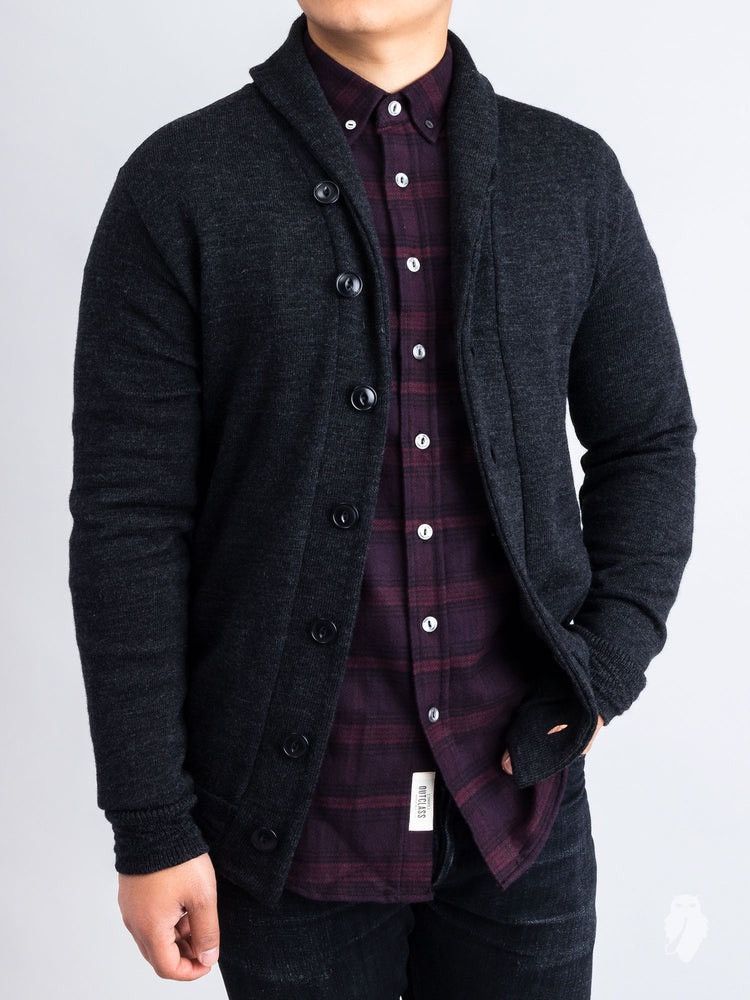 Outclass Outclass cardigan in excellent shape Size US M / EU 48-50 / 2 - 1 Thumbnail
