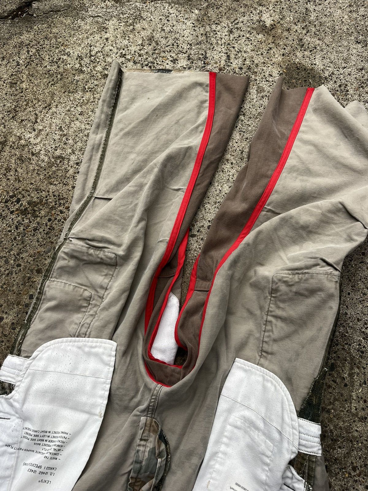 Levi's × Vintage Custom Faded Levi’s Flared Army Cargo Pants. Size US 36 / EU 52 - 7 Thumbnail