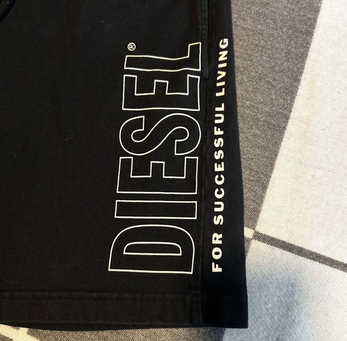 Diesel Diesel Logo Sweat Shorts Black XS/S Y2K Streetwear Size US 30 / EU 46 - 3 Thumbnail