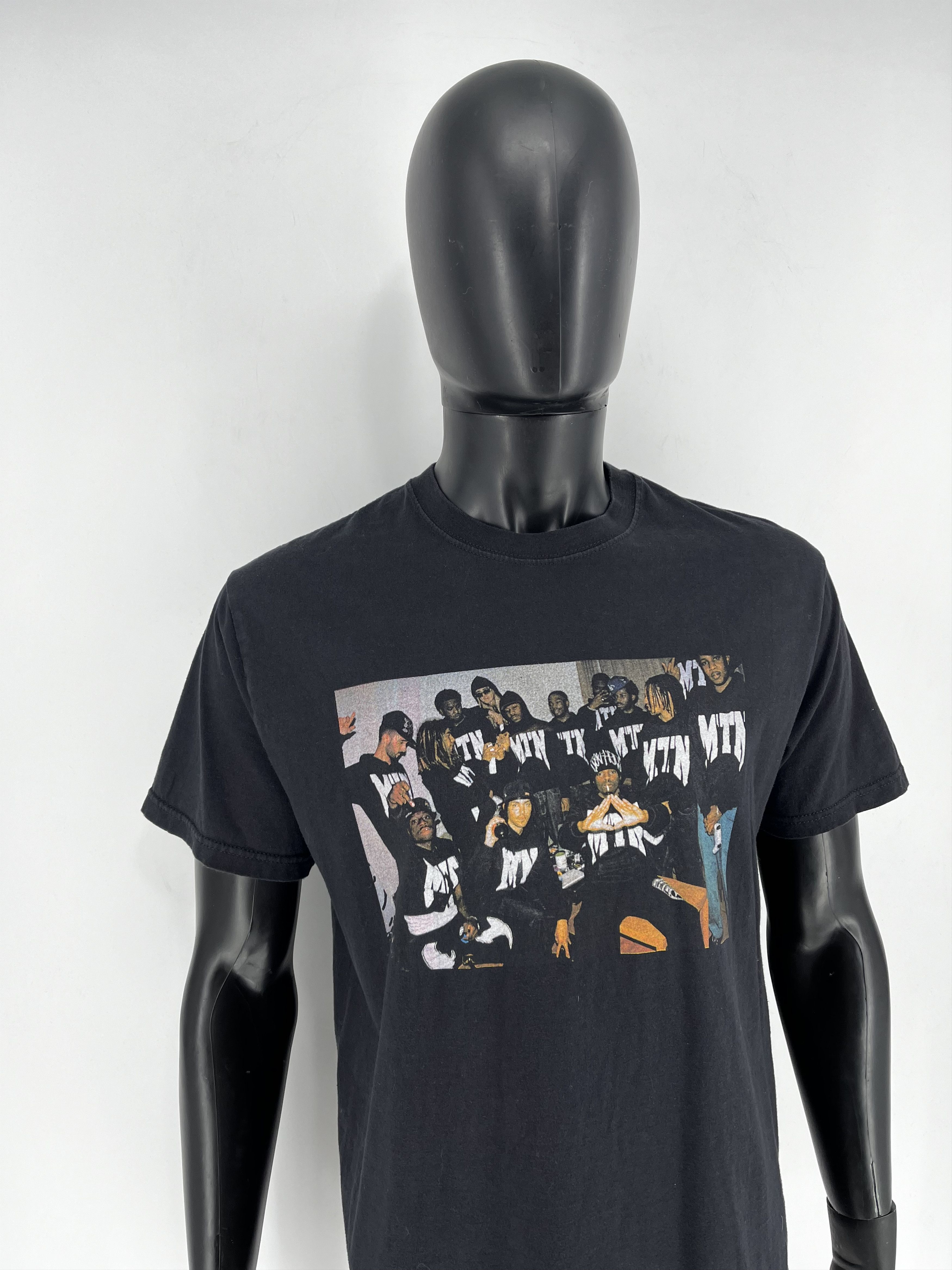 Band Tees × Rap Tees × Vintage Vintage Y2K Art Tshirt Rap Tee Band tee Streetwear Style Size US M / EU 48-50 / 2 - 3 Thumbnail