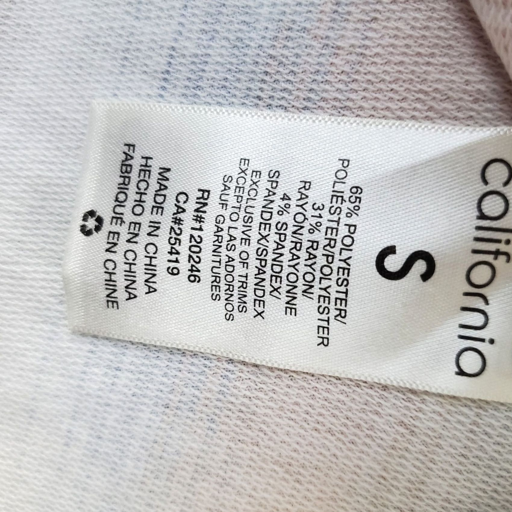 Vintage C&C California Hoodie Unisex Size S Mult striped Kangaroo Pocket Raglan Sleeve EUC Unisex Adults Mens Womens Size US S / EU 44-46 / 1 - 6 Thumbnail