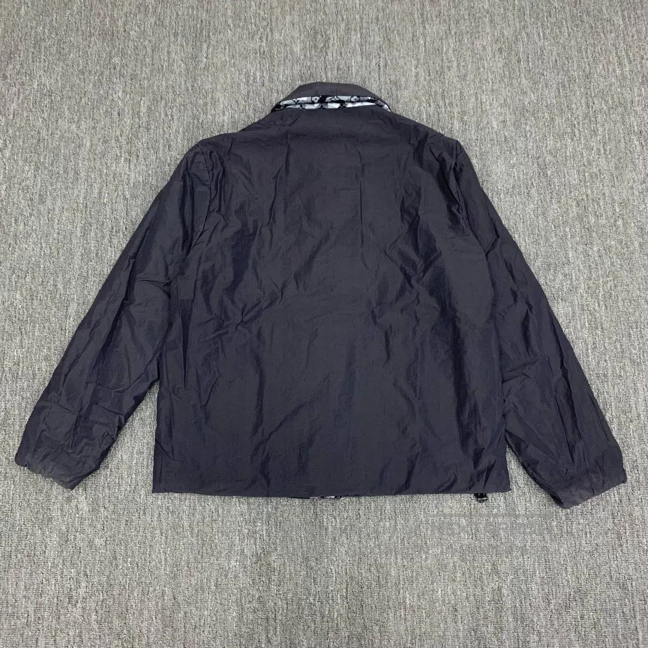 Louis Vuitton lv camouflage reversible jacket size 52. Size US L / EU 52-54 / 3 - 9 Thumbnail