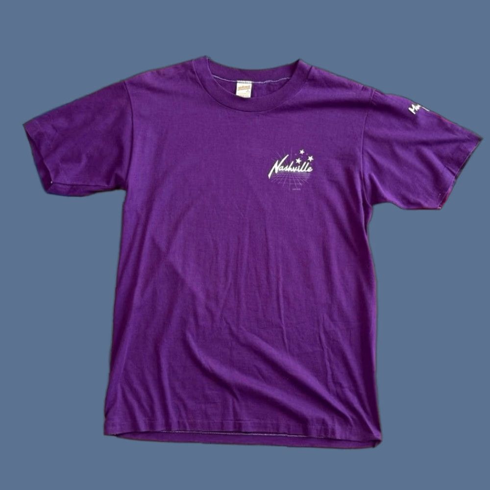 Vintage VINTAGE True Nashville Music City T-Shirt Size L Purple 70s 80s Made In USA Mens Shirts Men Regular Short Sleeve 1970s 1979s Sportswear Size US L / EU 52-54 / 3 - 1 Thumbnail