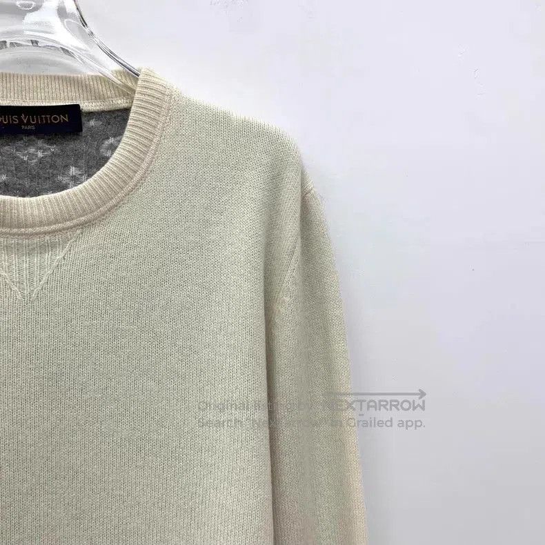 Louis Vuitton Louis Vuitton Beige Monogram Cashmere Sweater. Size US S / EU 44-46 / 1 - 3 Thumbnail