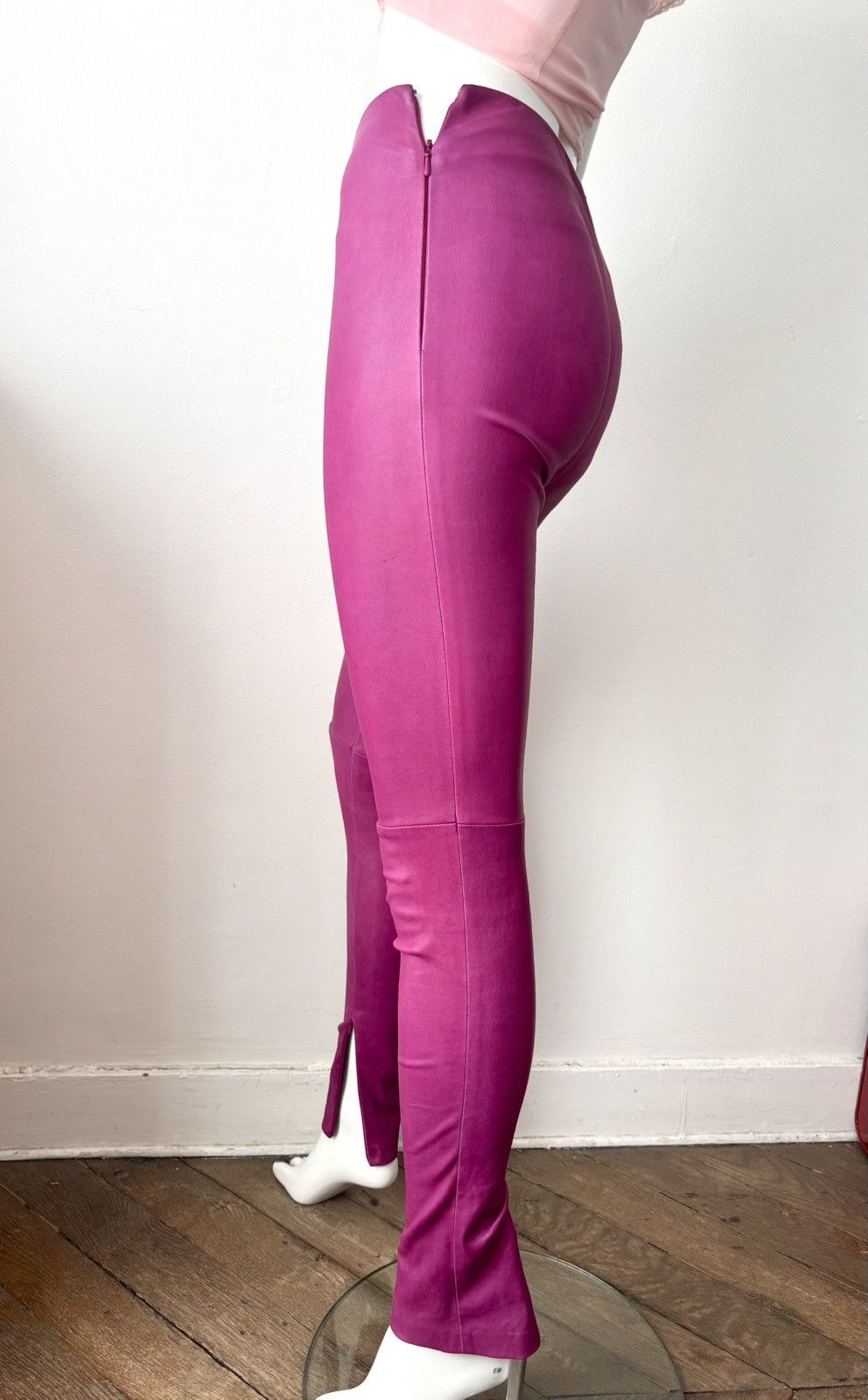 Balenciaga Balenciaga leather pink trousers XS Size 25" / US 0 / IT 36 - 11 Thumbnail