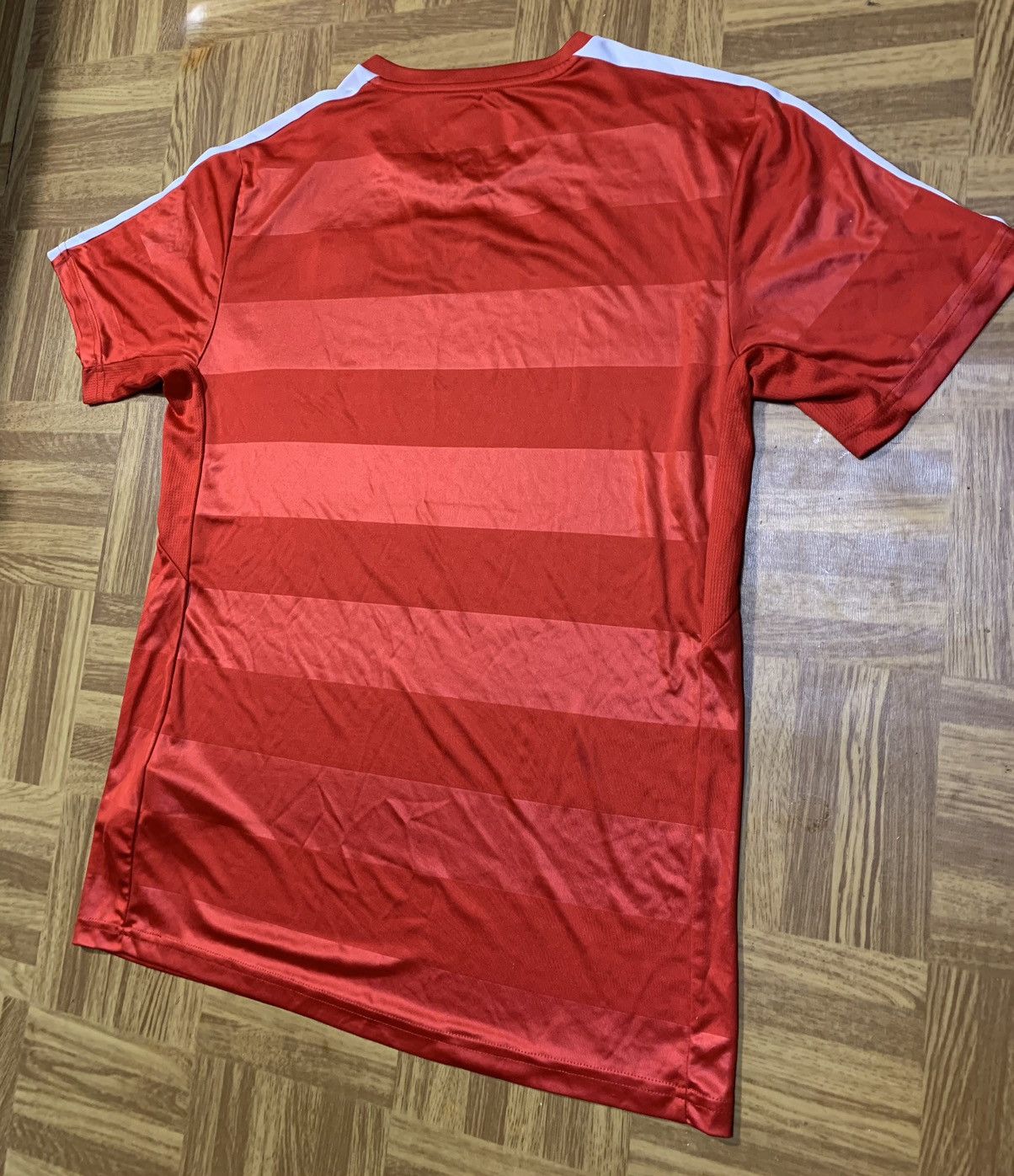 Puma 2016/17 Home Swiss Football Jersey Size US M / EU 48-50 / 2 - 9 Thumbnail