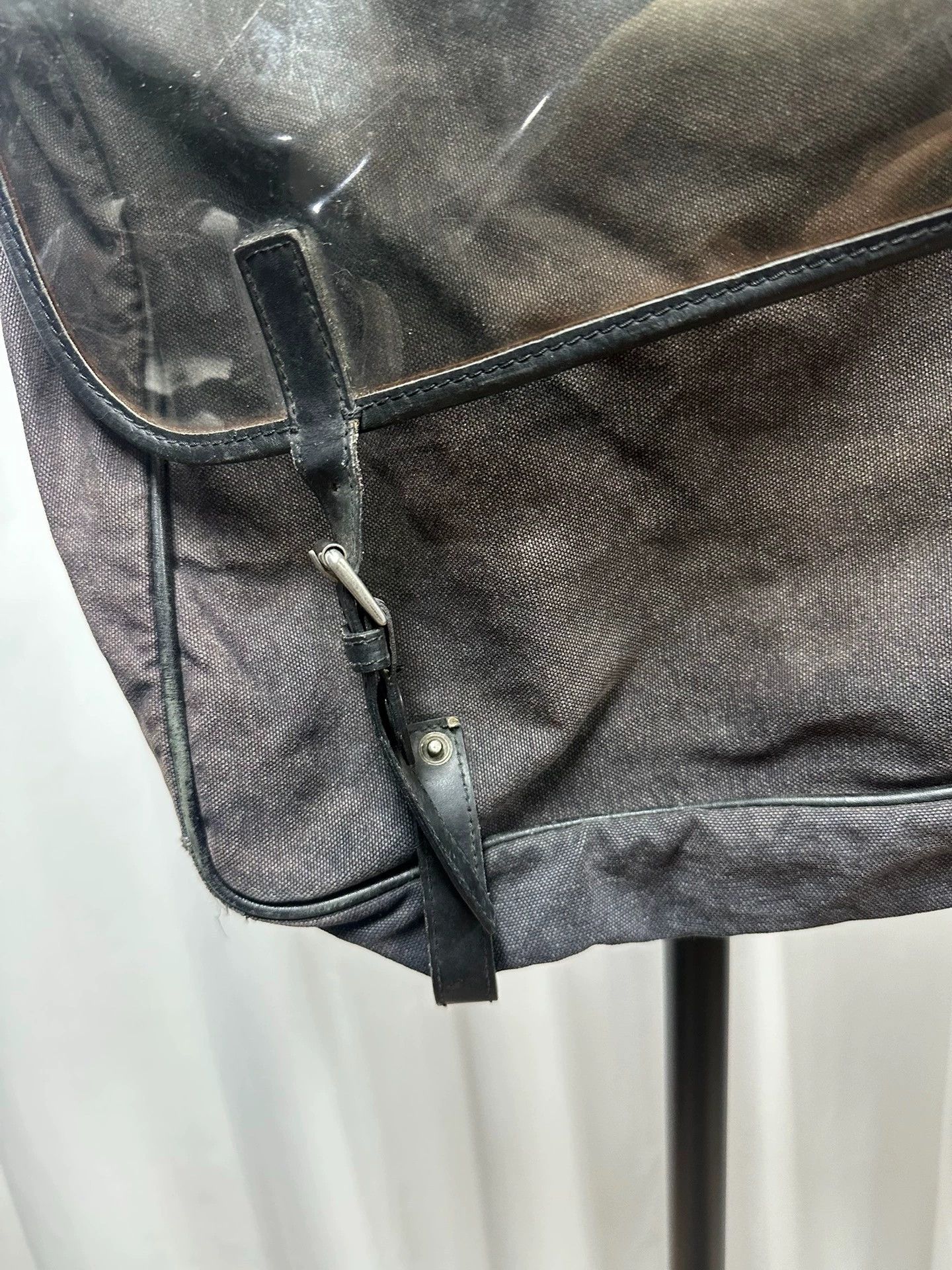 Dries Van Noten Dries Van Noten 41x45 Handbag 2-Comp Mag Snap Size ONE SIZE - 7 Thumbnail