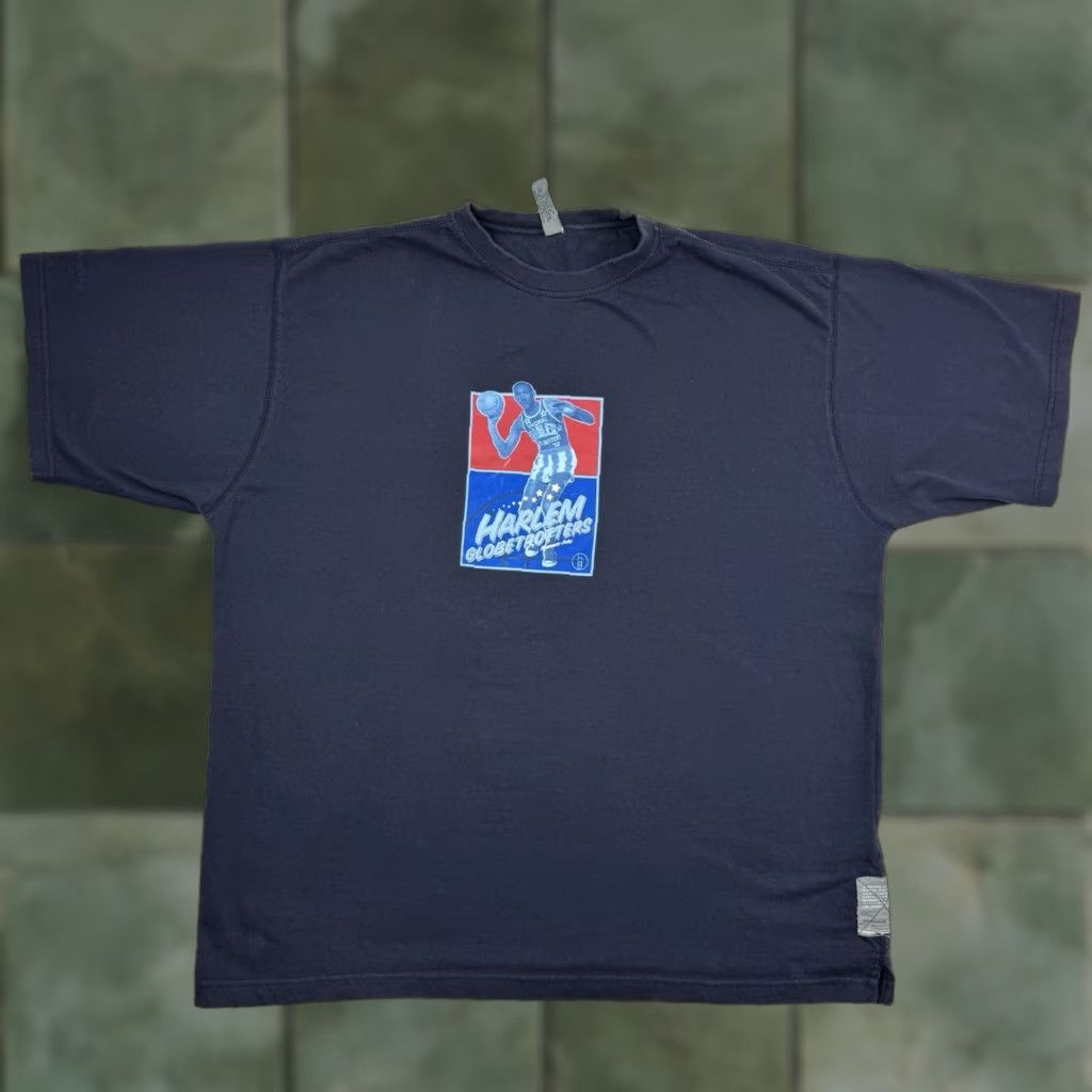 Fubu VINTAGE FUBU T Shirt Harlem Globetrotters Adult 2XL Hip Hop Punk Y2K Blue Cotton Short Sleeve Crew Neck Mens Size US XXL / EU 58 / 5 - 1 Thumbnail