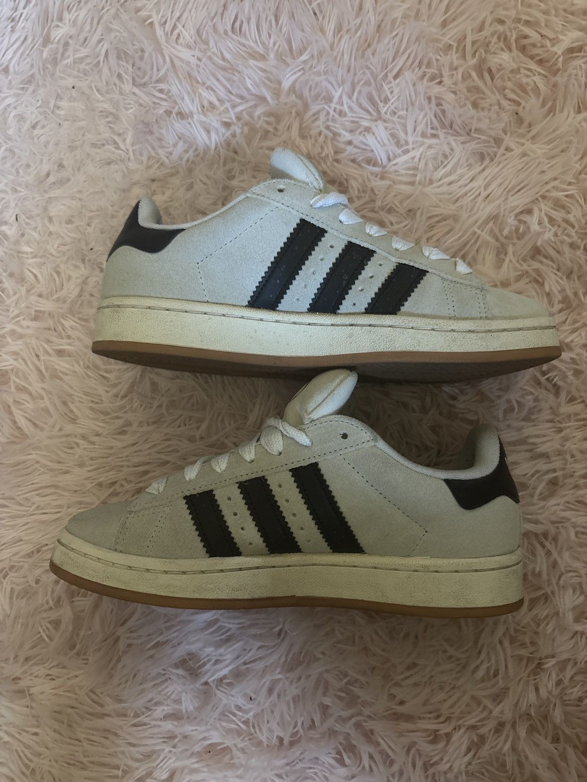 Adidas Adidas campus 00 cream white and navy blue Size US 7.5 / EU 40-41 - 2 Thumbnail