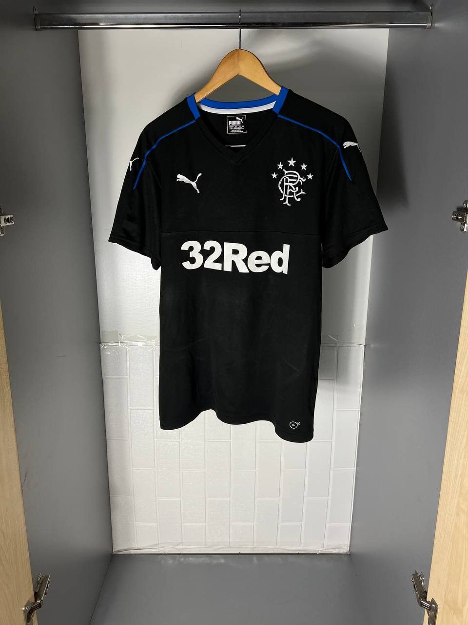 Puma VINTAGE PUMA FC RANGERS SCOTLAND SOCCER JERSEY RETRO Y2K Size US L / EU 52-54 / 3 - 3 Thumbnail