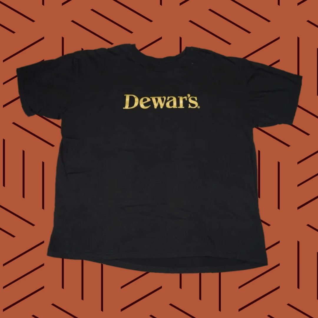 Vintage VINTAGE Dewars Scotch T-Shirt Mens XL Black Cotton 90s Logo Graphic Tee Size US XL / EU 56 / 4 - 1 Thumbnail