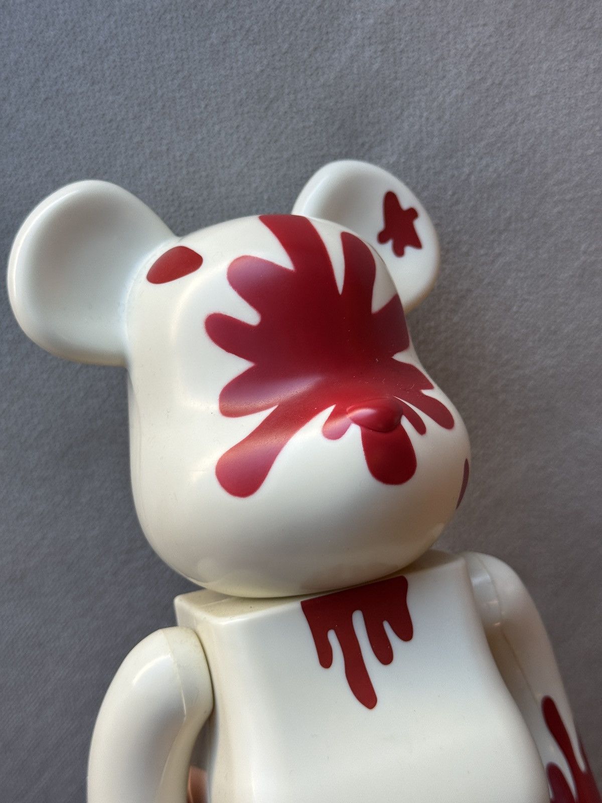 Medicom Toy Medicom Bearbrick Hiroto Komoto 400% Figure Be@rbrick Size ONE SIZE - 3 Thumbnail