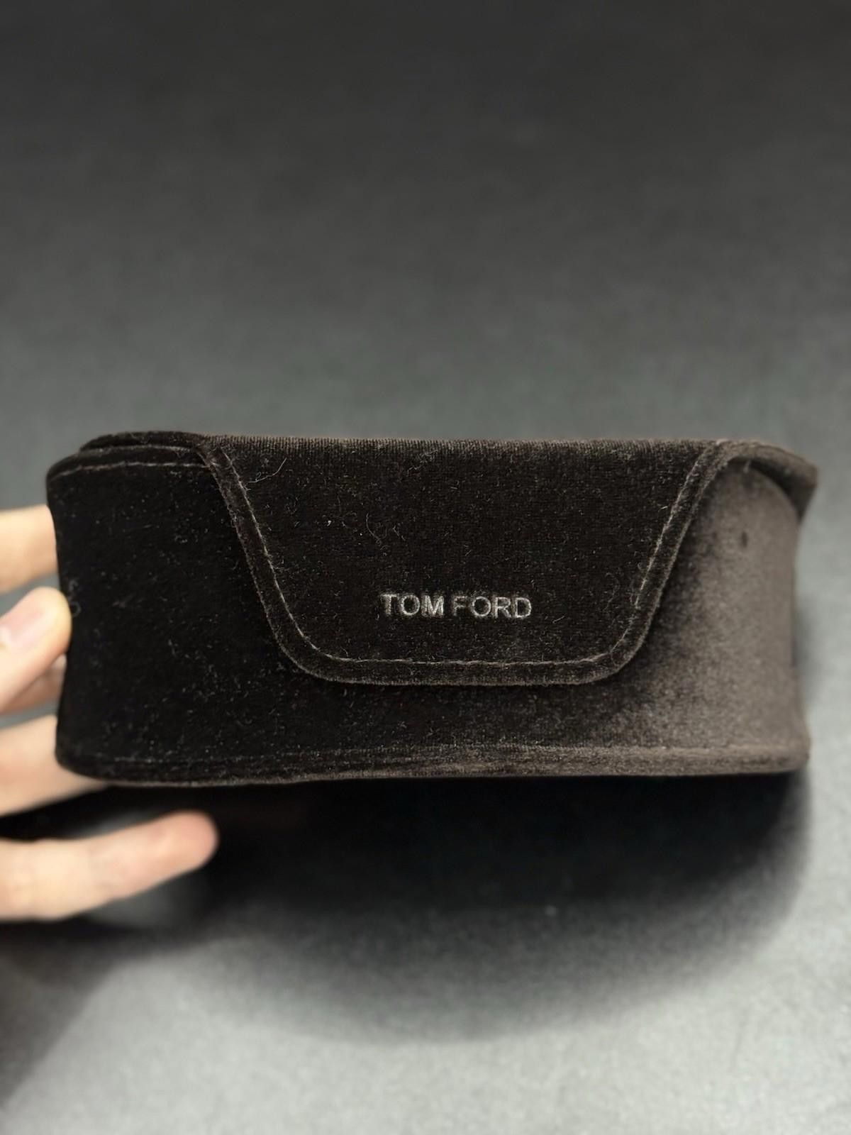 Tom Ford Tom Ford Oversized Sunglasses Knot Brown Gradient Size ONE SIZE - 11 Thumbnail