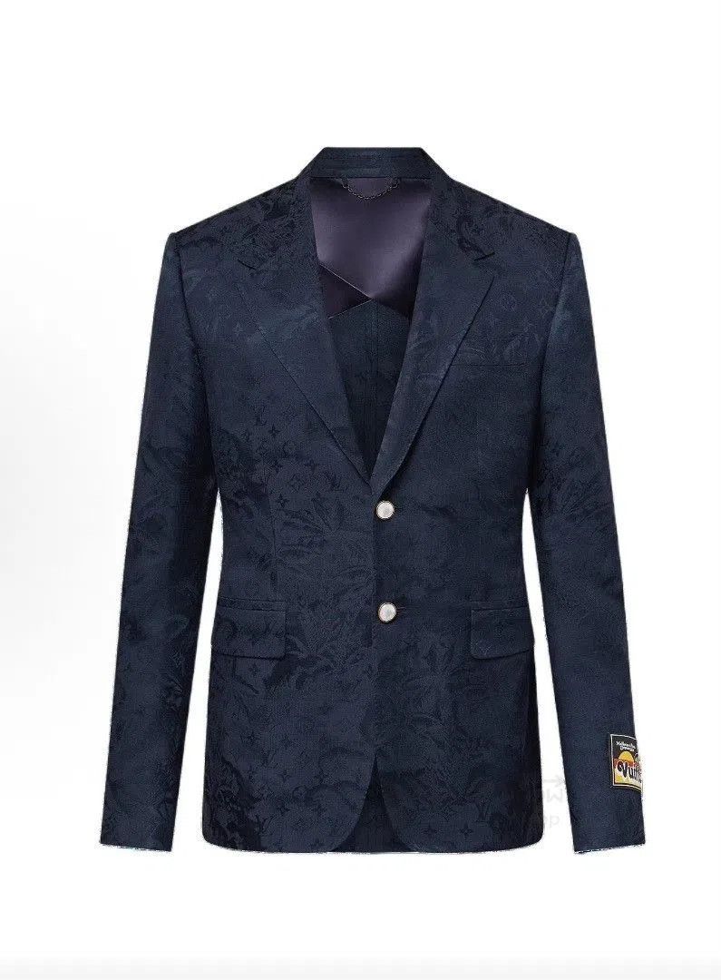 Louis Vuitton LV New Monogram Men's Top. Size US M / EU 48-50 / 2 - 6 Thumbnail