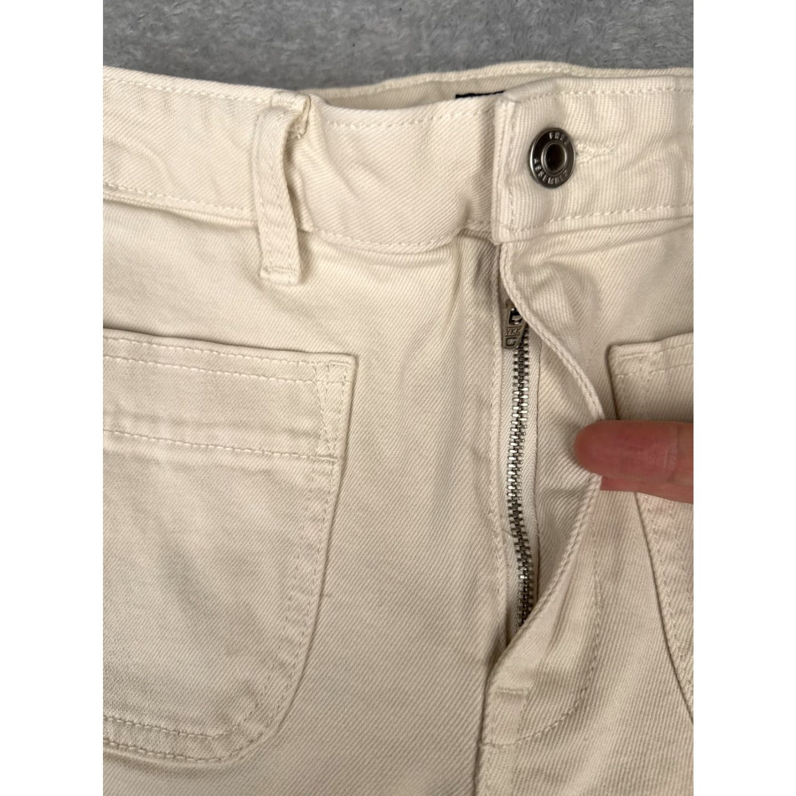 Vintage Free Assembly Jeans Womens 4 Beige Wide-Leg High Rise Raw Hem Cotton 27x26 Size 27" / US 4 / IT 40 - 5 Thumbnail