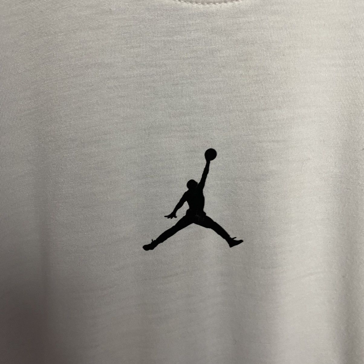 Jordan Brand Mens Jordan Centre Logo streetwear sport white tee Size US L / EU 52-54 / 3 - 3 Thumbnail