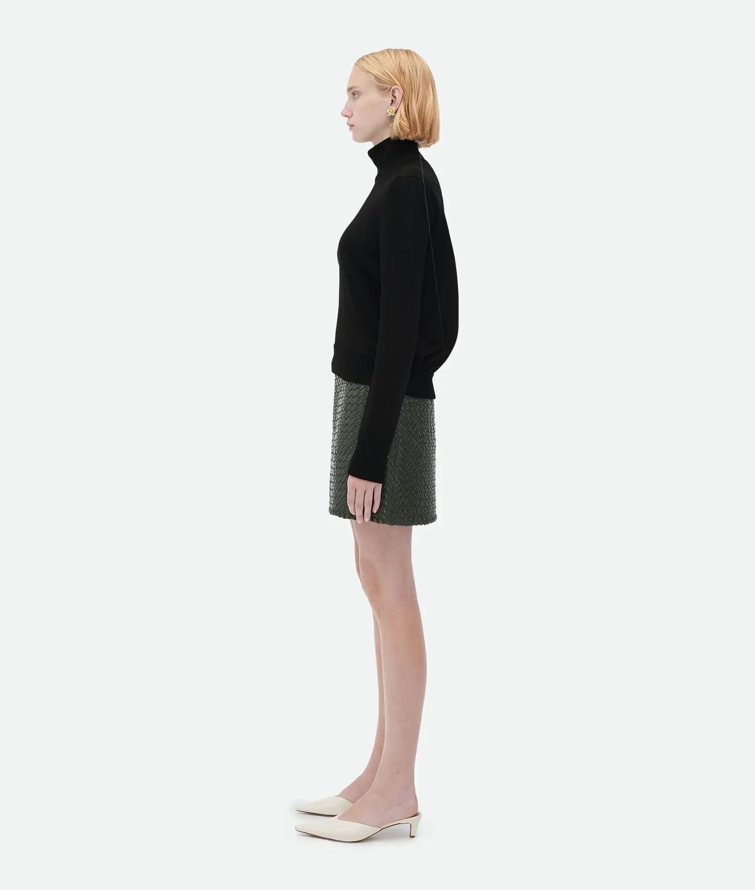 Bottega Veneta o1n1vont0325 Technical Baloon Knit Sweater in Black Size XL / US 12-14 / IT 48-50 - 2 Thumbnail
