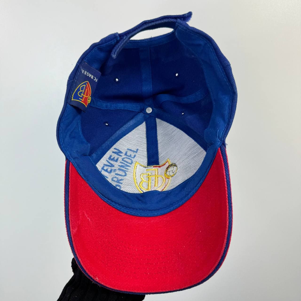 Other FC Bazel Cap Hat Signed Autograph Football Soccer Size ONE SIZE - 12 Thumbnail