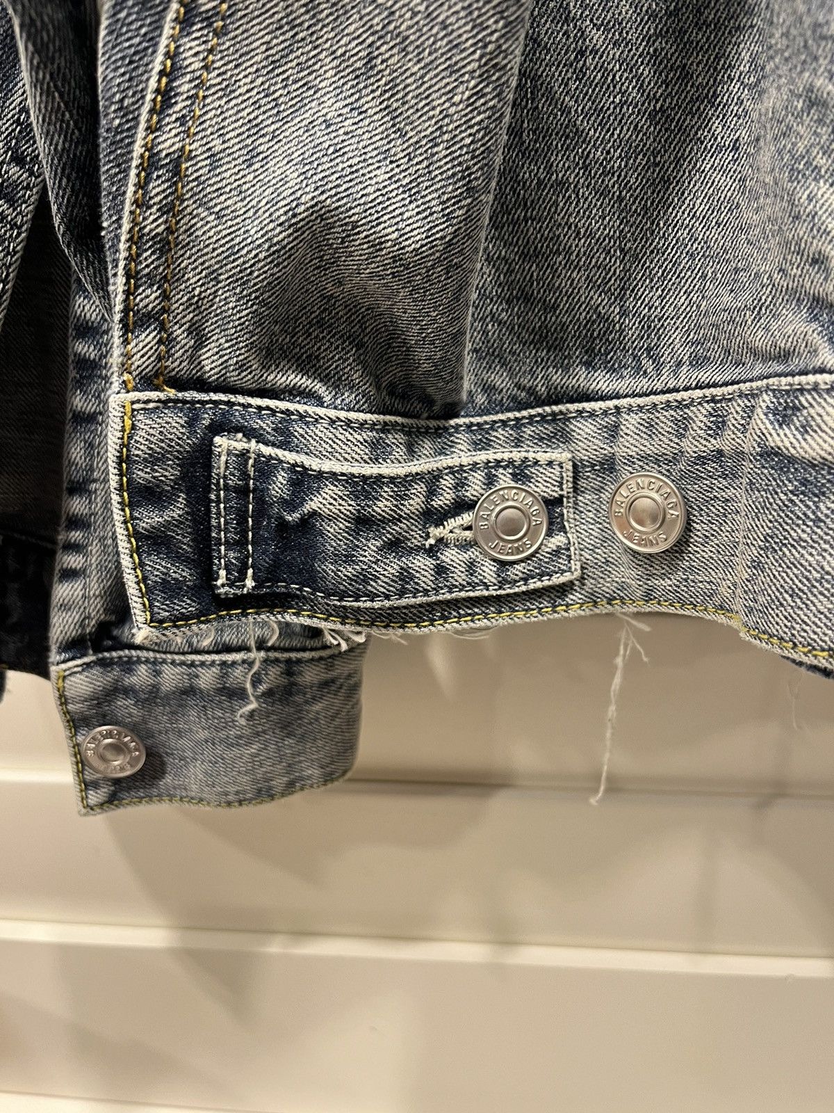 Balenciaga Balenciaga Denim Jacket Size US L / EU 52-54 / 3 - 7 Thumbnail
