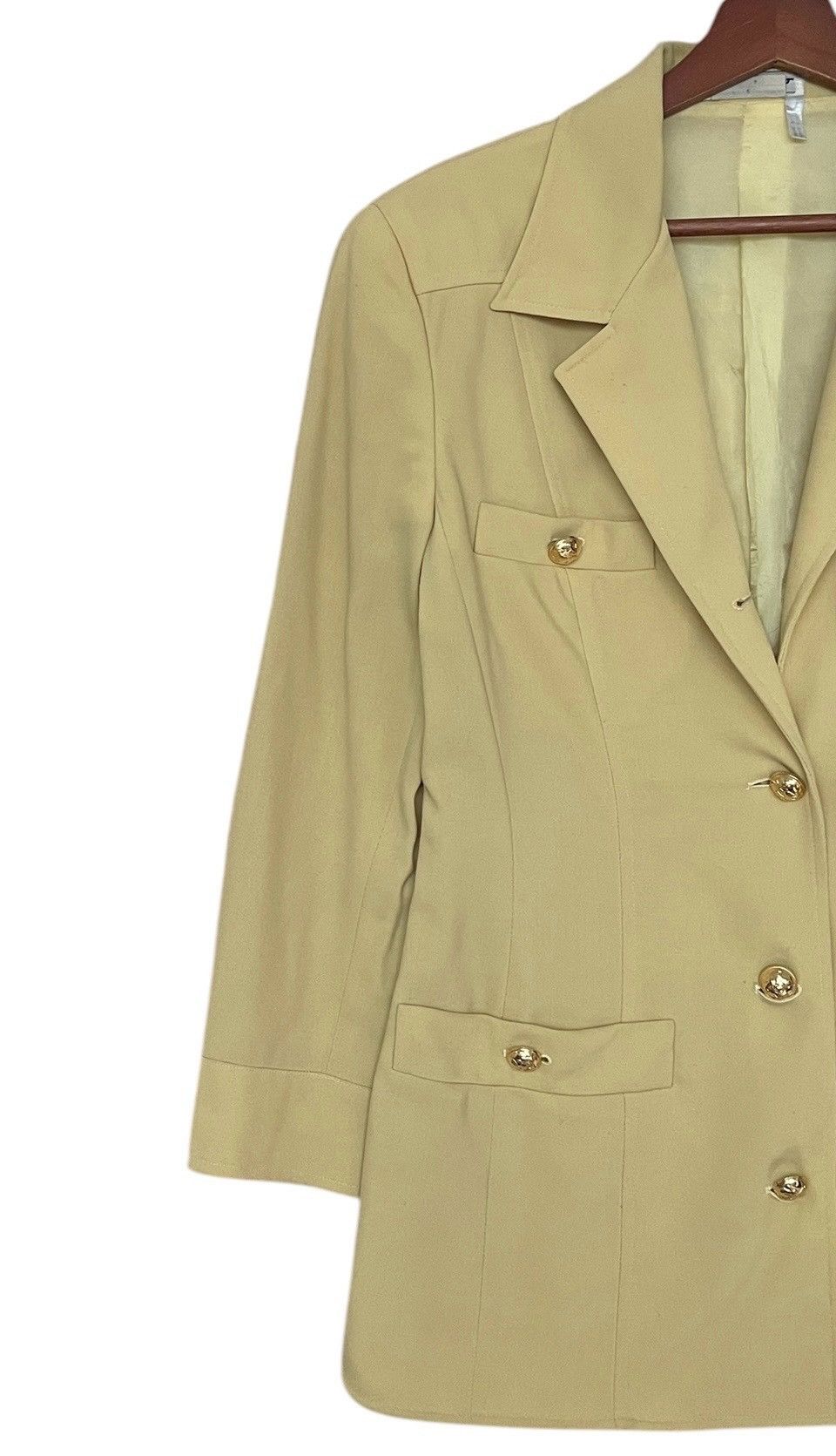 Salvatore Ferragamo × Vintage Vintage Brand Salvatore Ferragamo Jacket 1990s Size S / US 4 / IT 40 - 3 Thumbnail