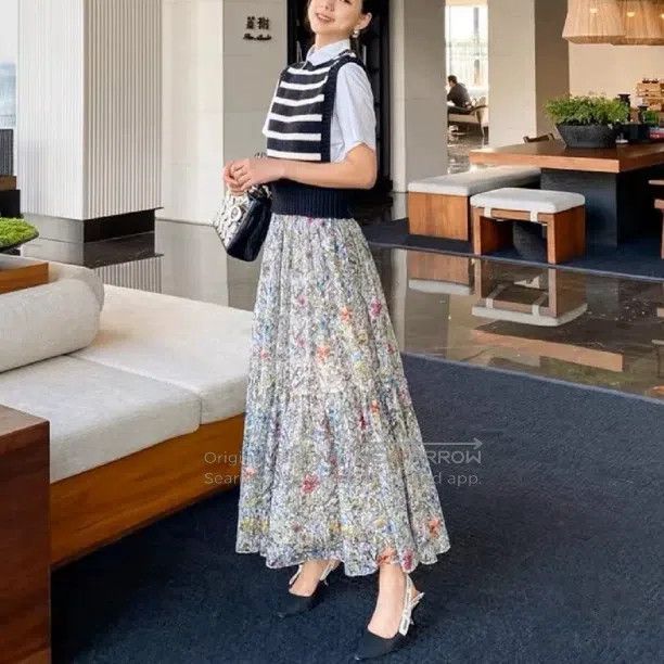 Dior Dior Floral high-waisted skirt Size 24" / US 00 / IT 34 - 8 Thumbnail