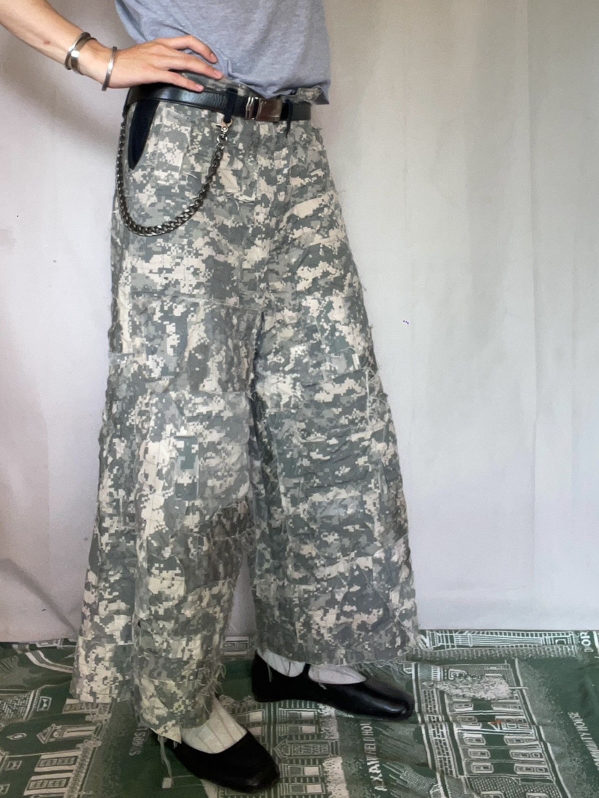 Other Military Scraps Shorts Size US 34 / EU 50 - 9 Thumbnail