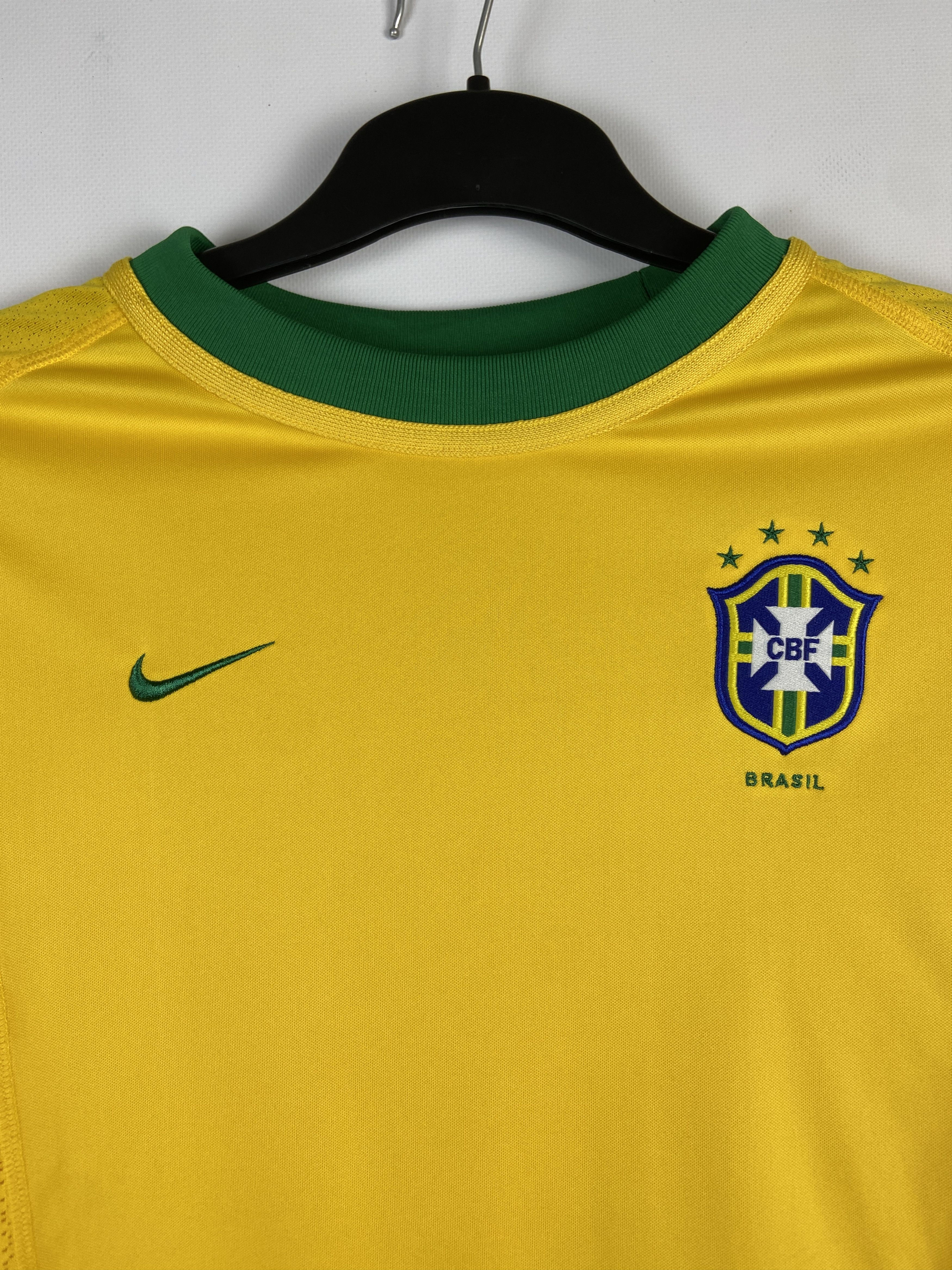 Nike Vintage Brazil Nike Soccer Jersey Size US XL / EU 56 / 4 - 5 Thumbnail