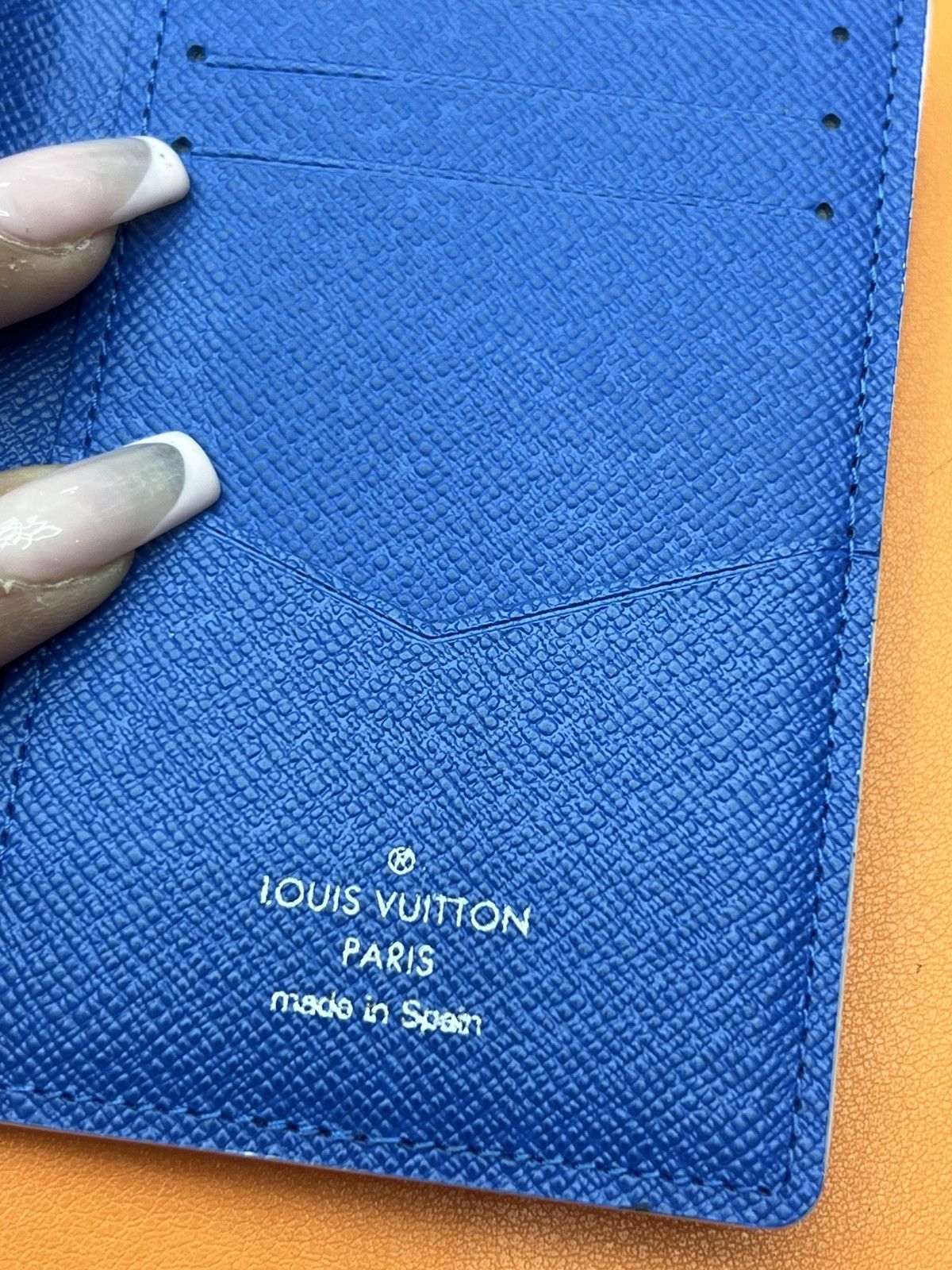 Louis Vuitton Louis Vuitton Pocket Organizer Monogram Watercolor Size ONE SIZE - 4 Thumbnail