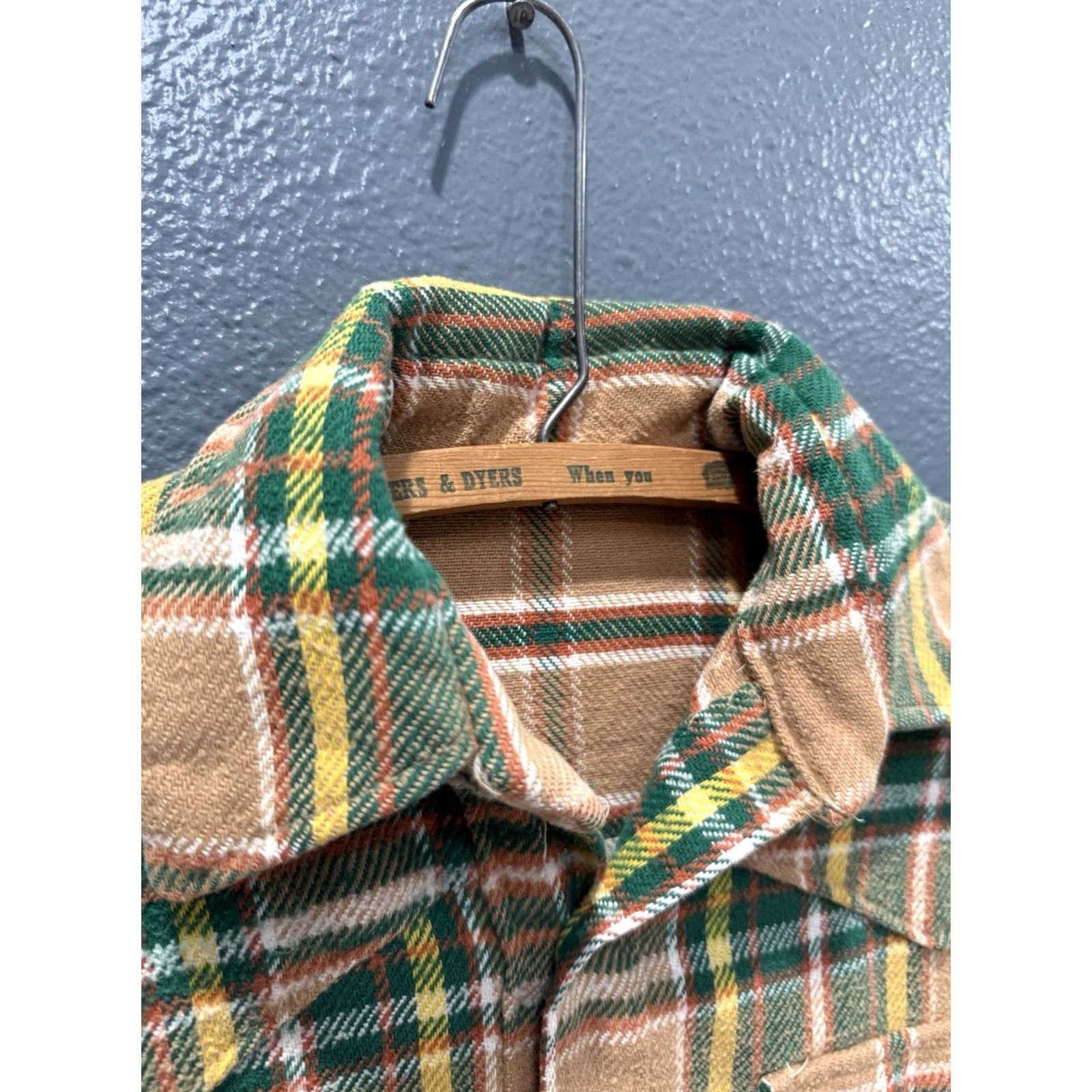 Vintage VINTAGE 70s Mens Medium Button Up Flannel Shirt Heavyweight Cotton Plaid Brown Size US M / EU 48-50 / 2 - 2 Thumbnail