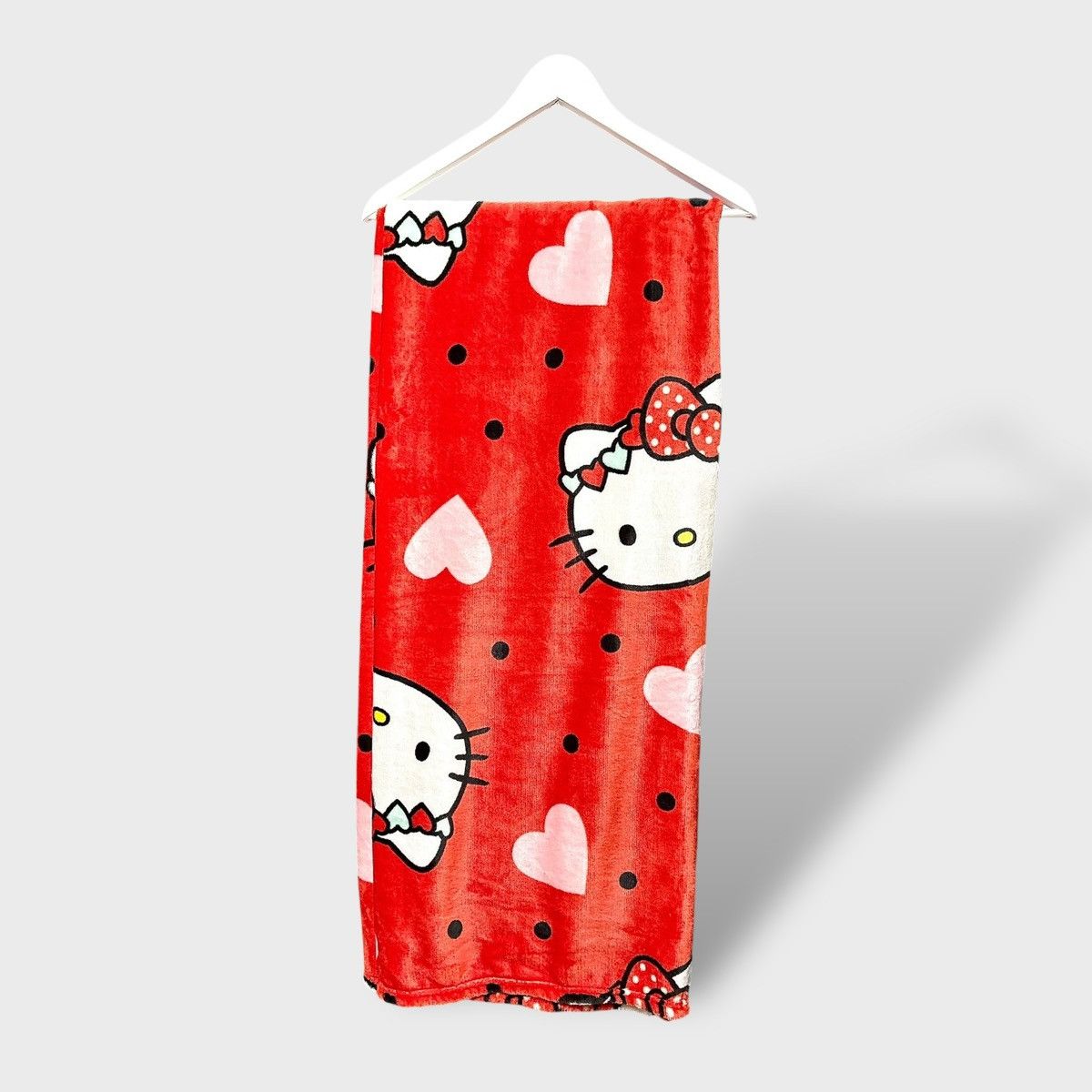 Other Hello Kitty Red White Pink Print Throw Blanket Sz 60”x70” Size ONE SIZE - 3 Thumbnail