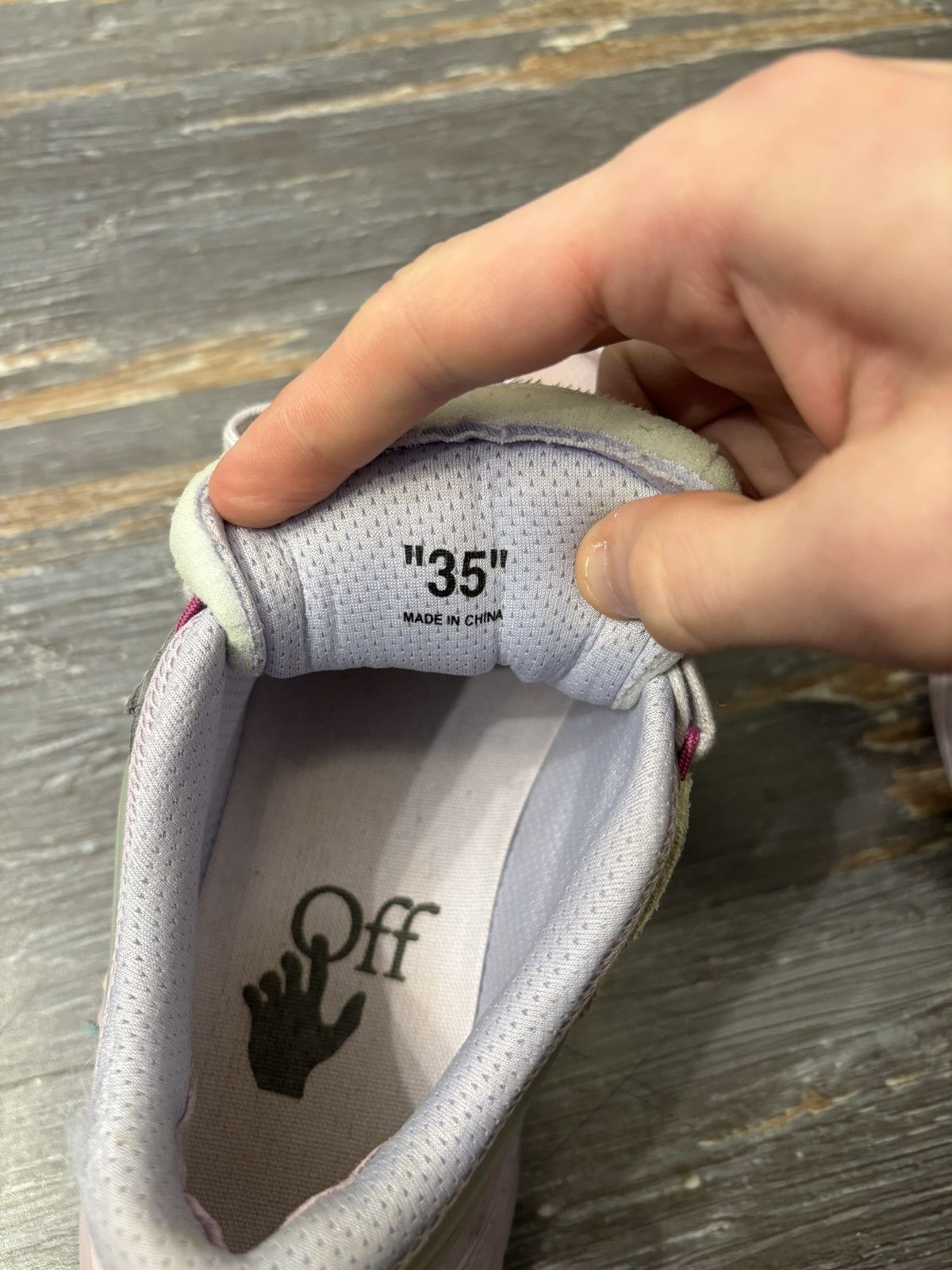 Off-White Off White ODSY-1000 Low Top Sneaker Size 5 Size US 5 / IT 35 - 7 Thumbnail