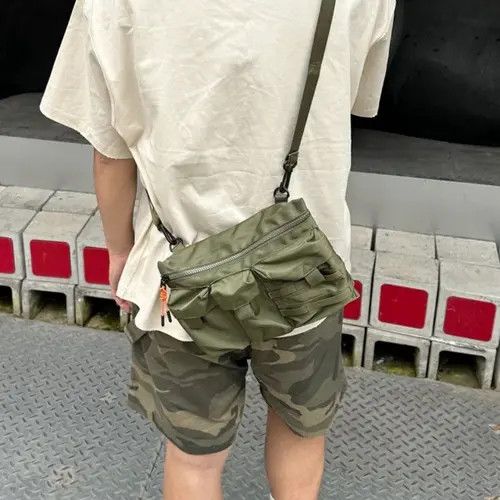 Japanese Brand Multi Pocket Functional Single Shoulder Bags Size ONE SIZE - 2 Thumbnail