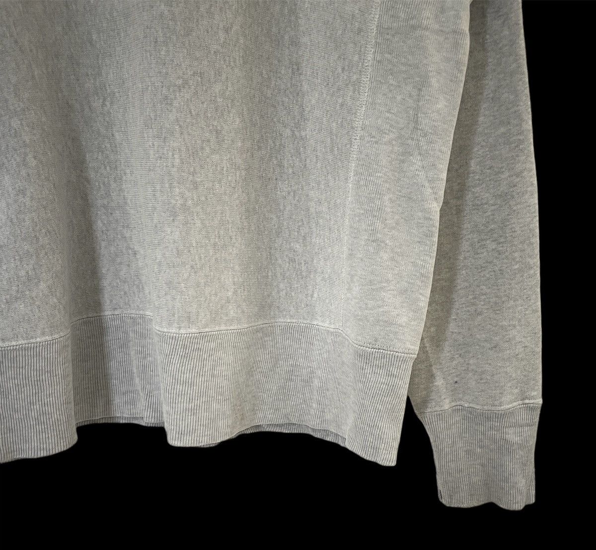 Champion Vintage 90s Champion Reverse Weave Nvac Sweatshirt Size US L / EU 52-54 / 3 - 9 Thumbnail