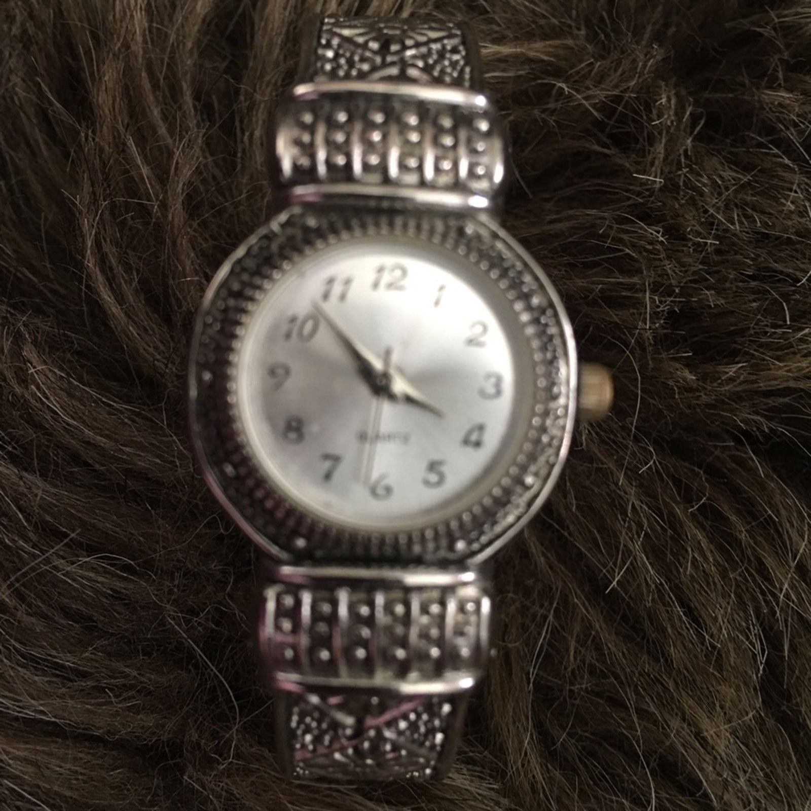 Jewelry Ladies antique style clamp bracelet watch Size ONE SIZE - 3 Thumbnail