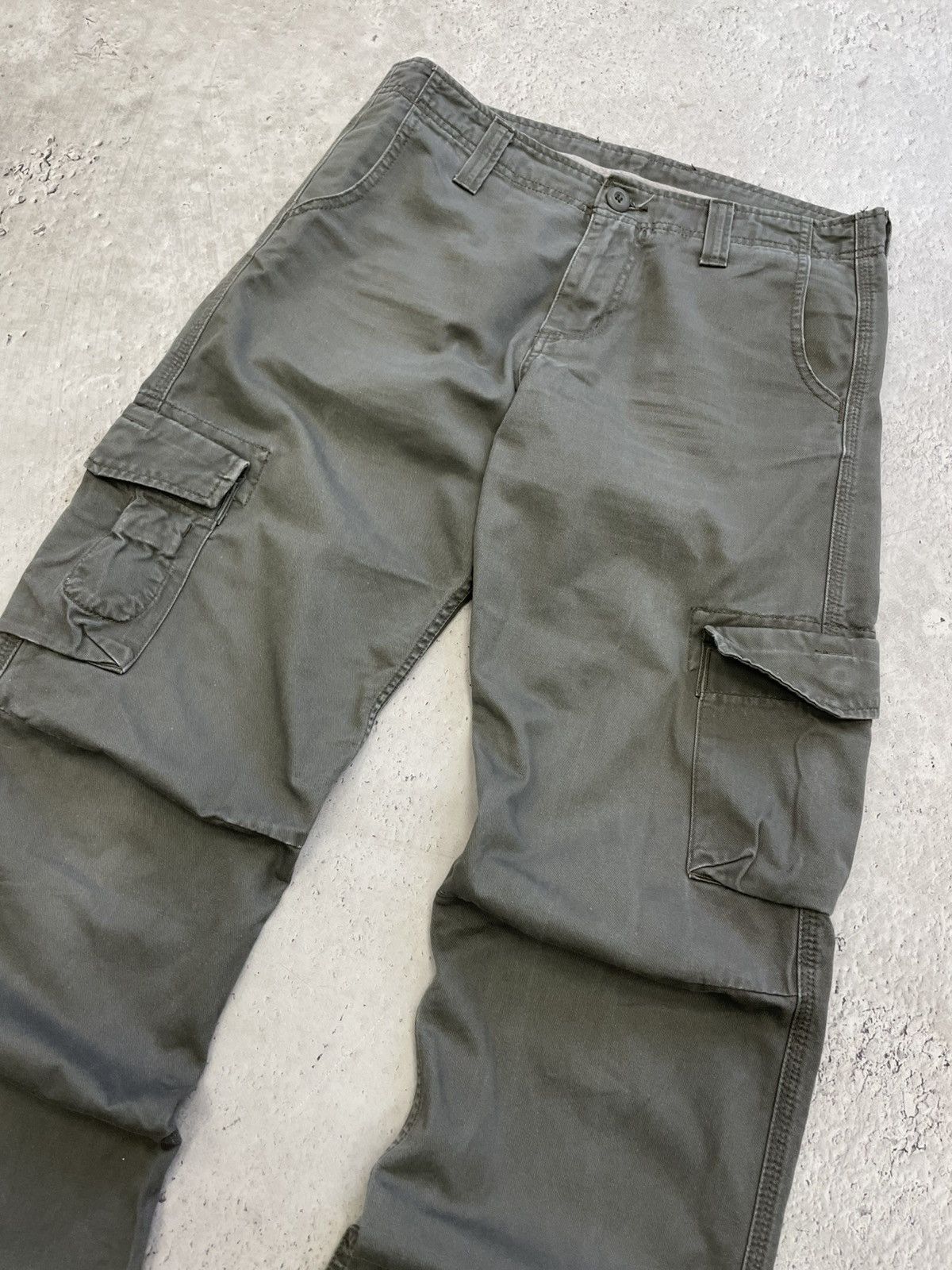 Carhartt Carhartt Workwear Dark Green Cargo Pants Utility Style Size US 31 - 2 Thumbnail